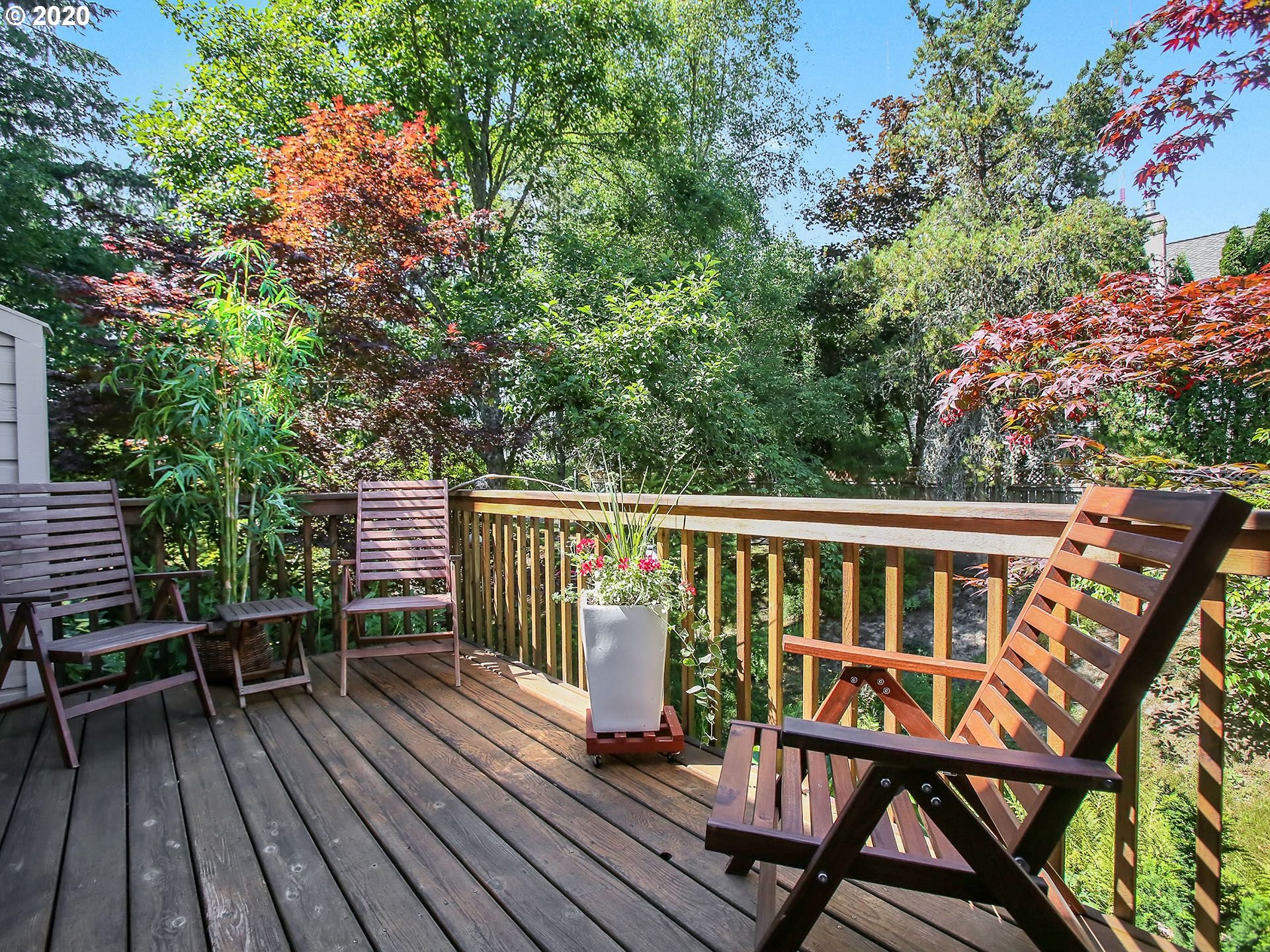 Photo #2: 20562127 Listing 
