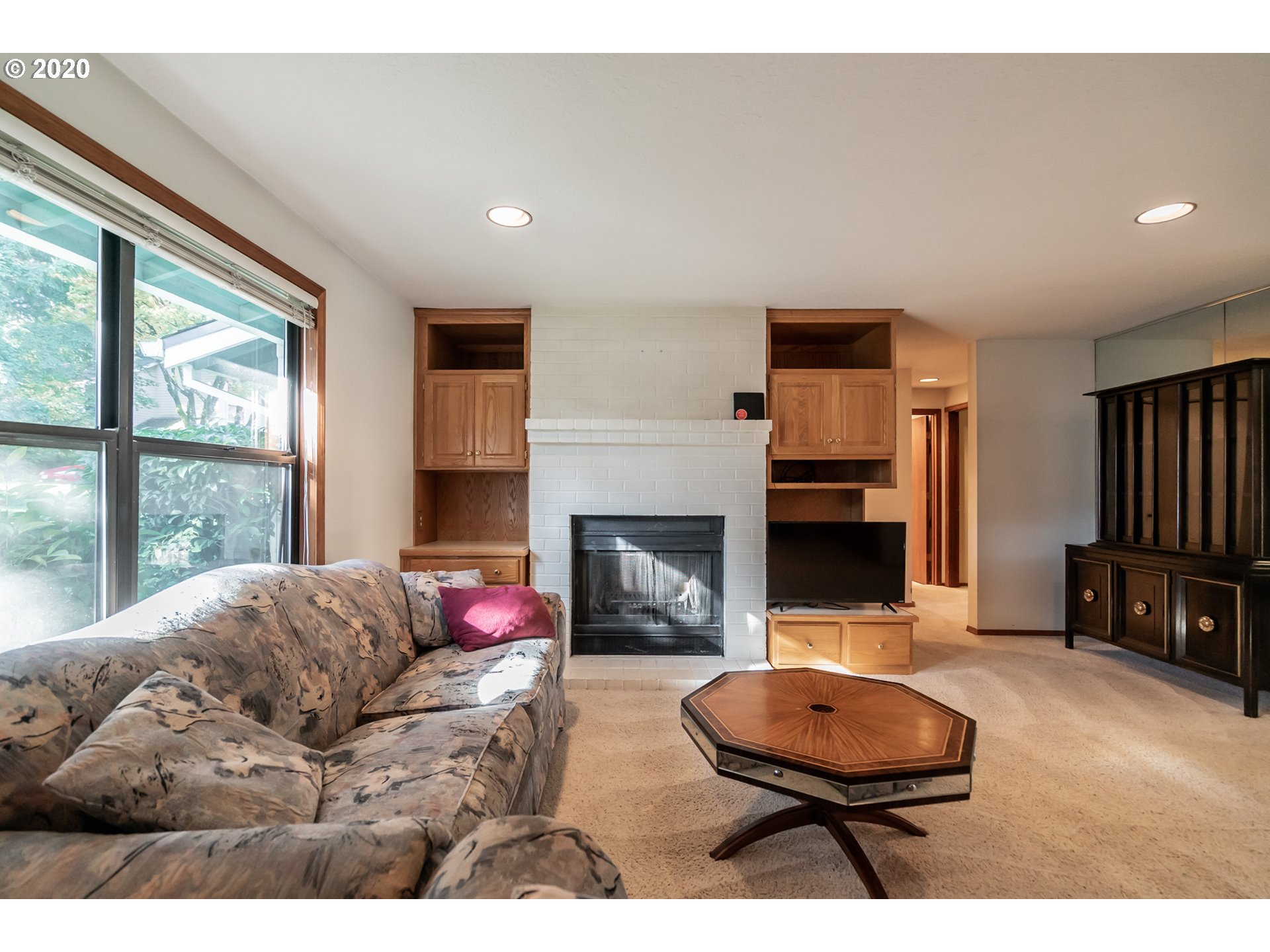 Photo #6: 20565699 Listing 