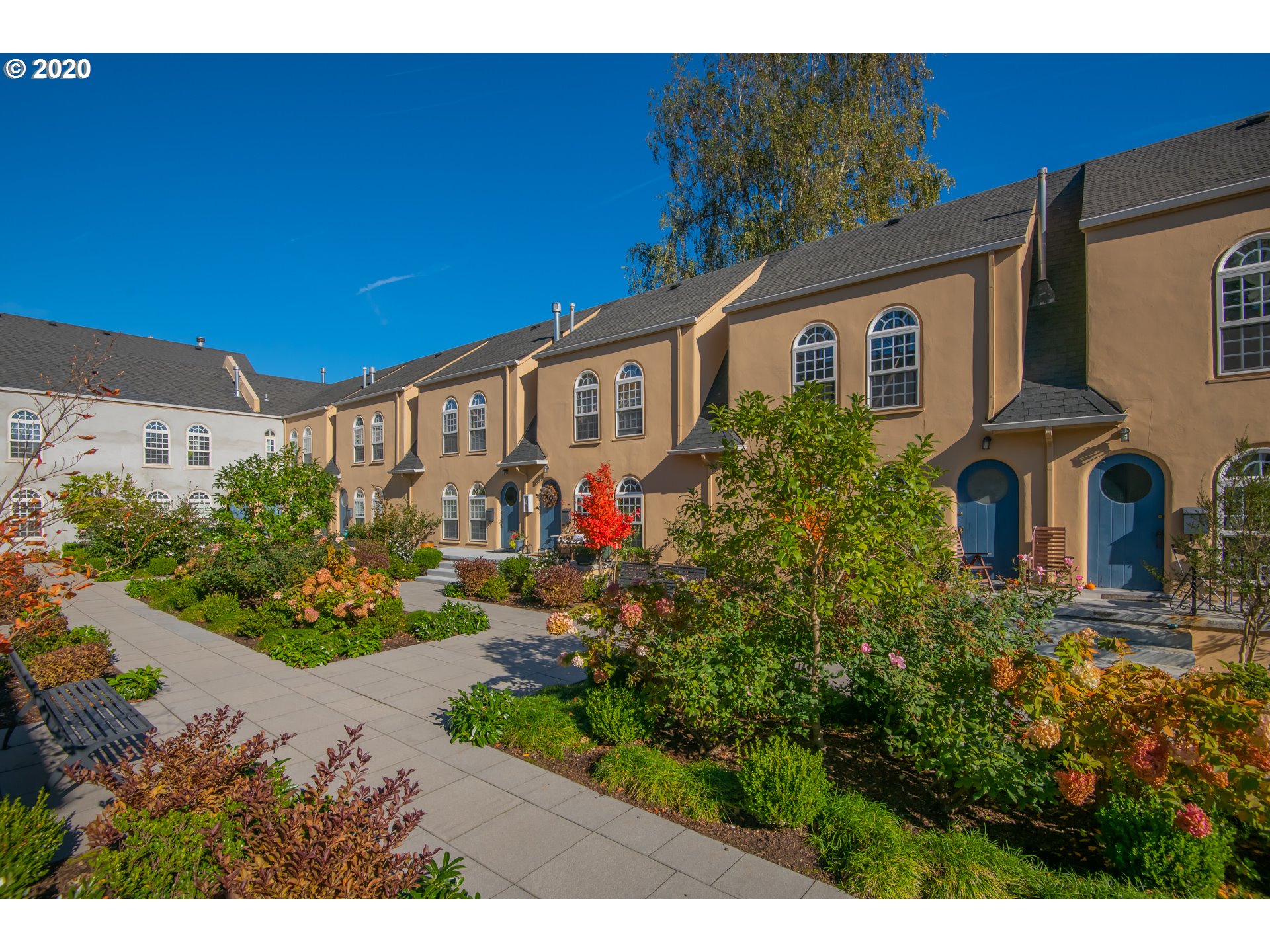 Photo #4: 20566580 Listing 