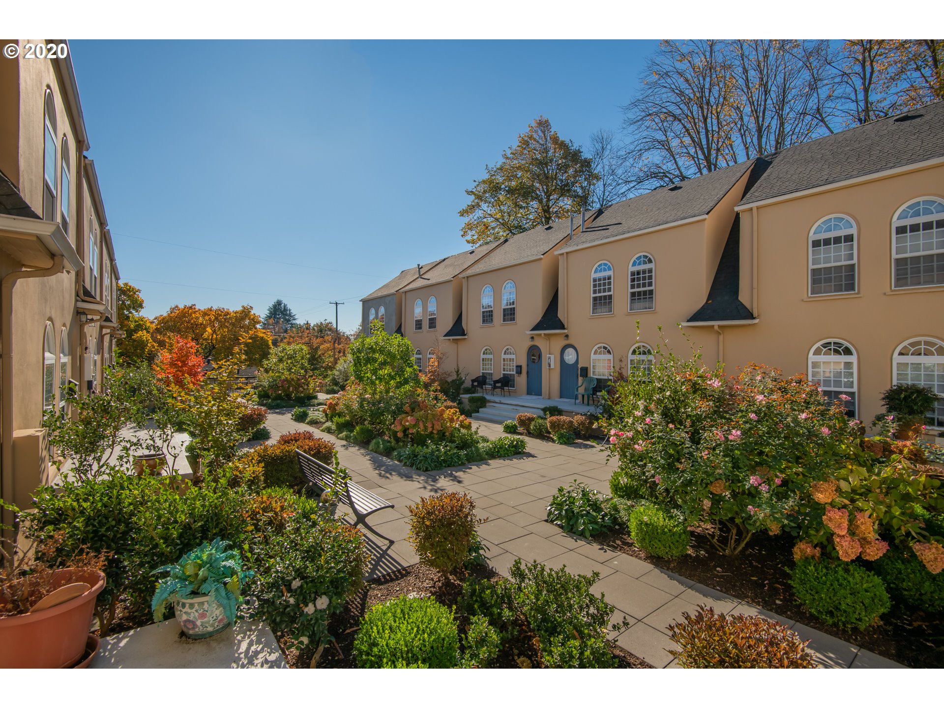 Photo #6: 20566580 Listing 