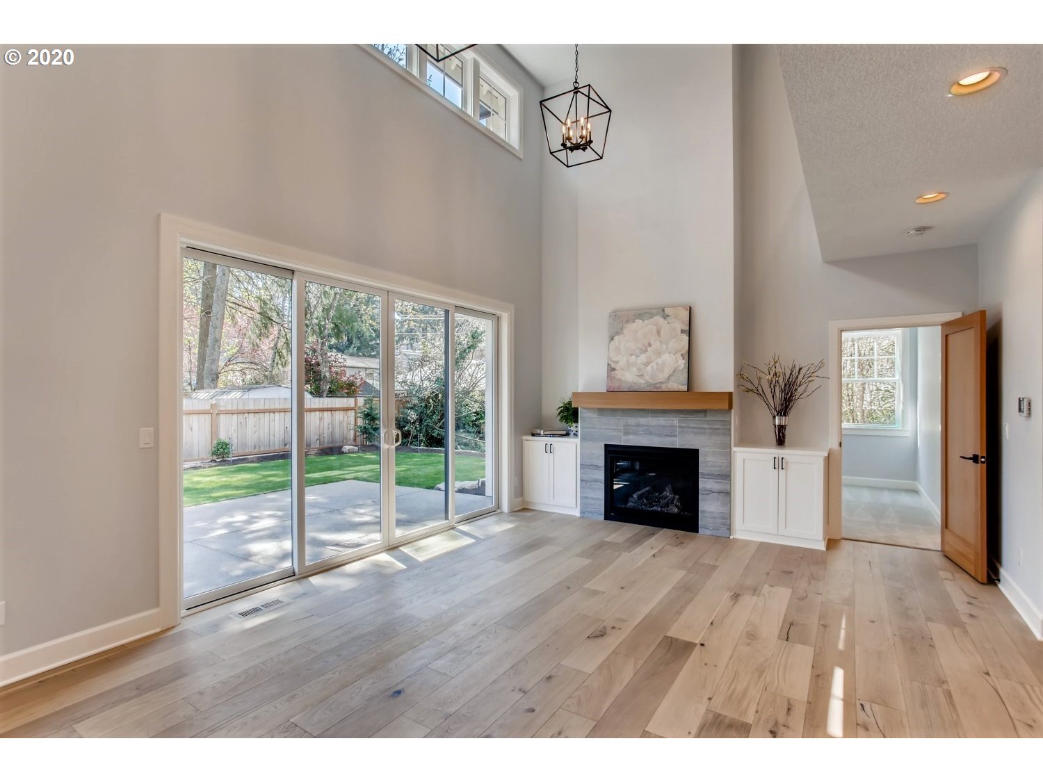 Photo #4: 20569968 Listing 