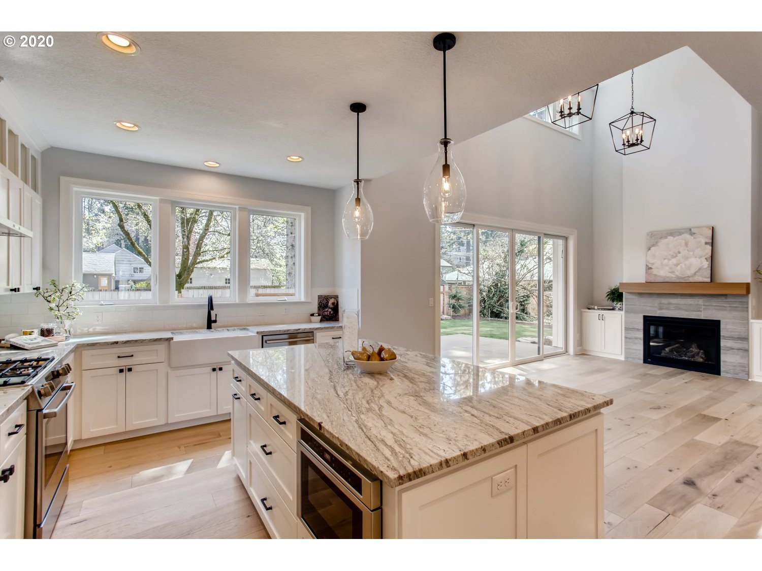 Photo #6: 20569968 Listing 