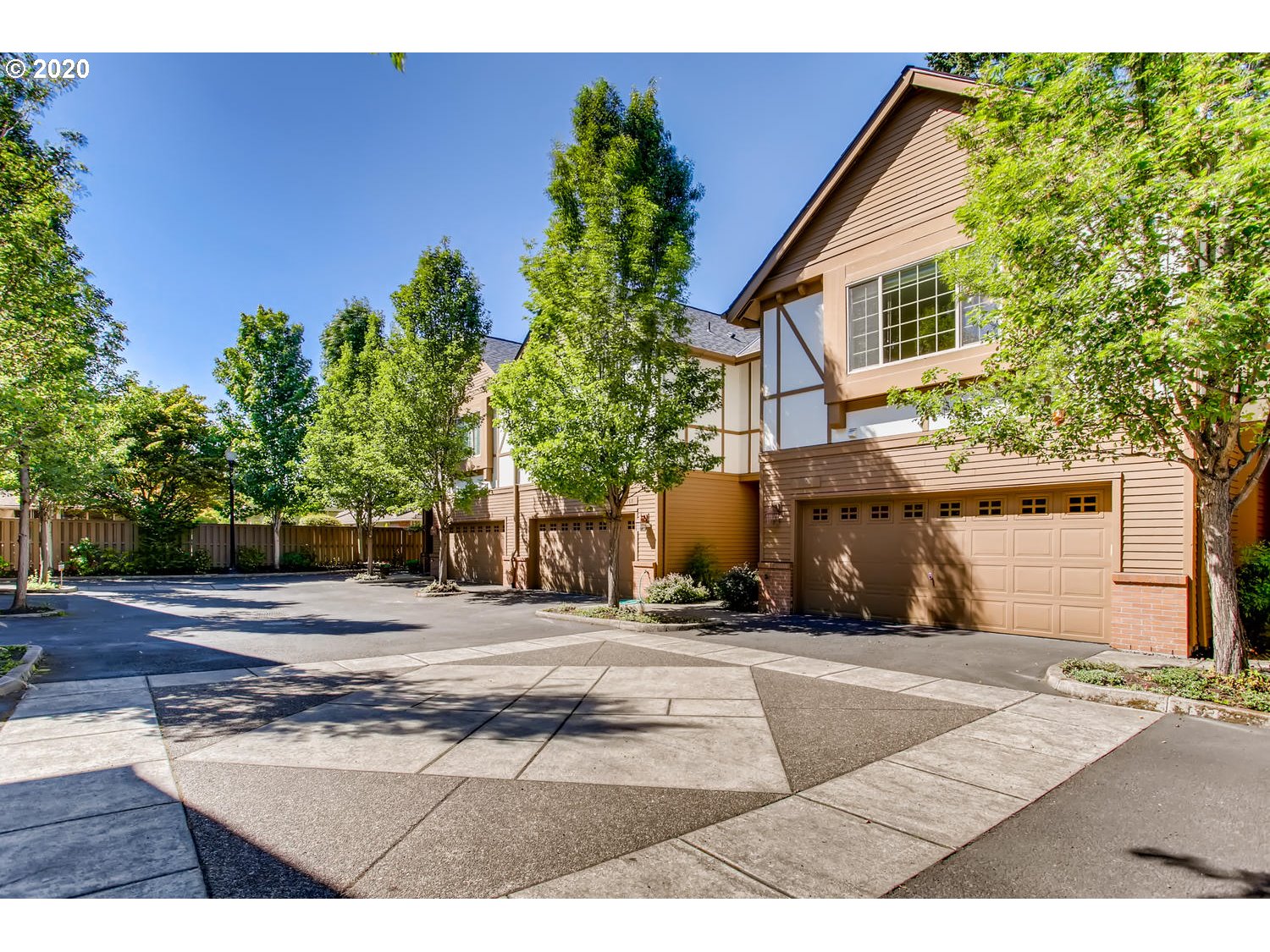 Photo #3: 20579258 Listing 