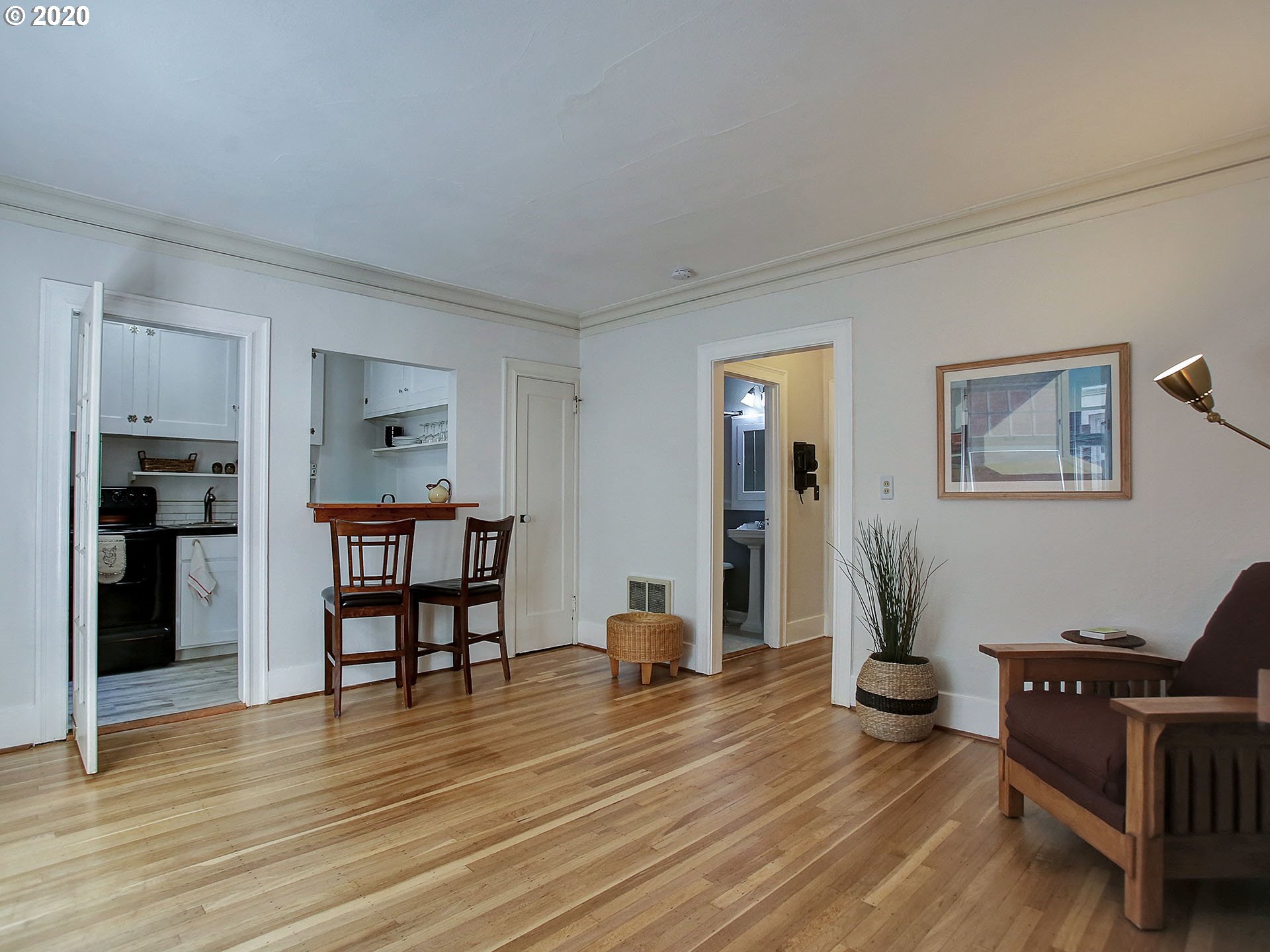 Photo #3: 20587076 Listing 