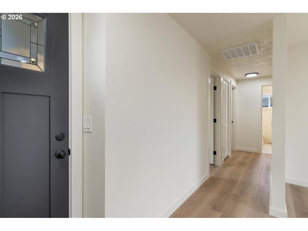 2440 S 2ND ST, Lebanon, OR, 97355