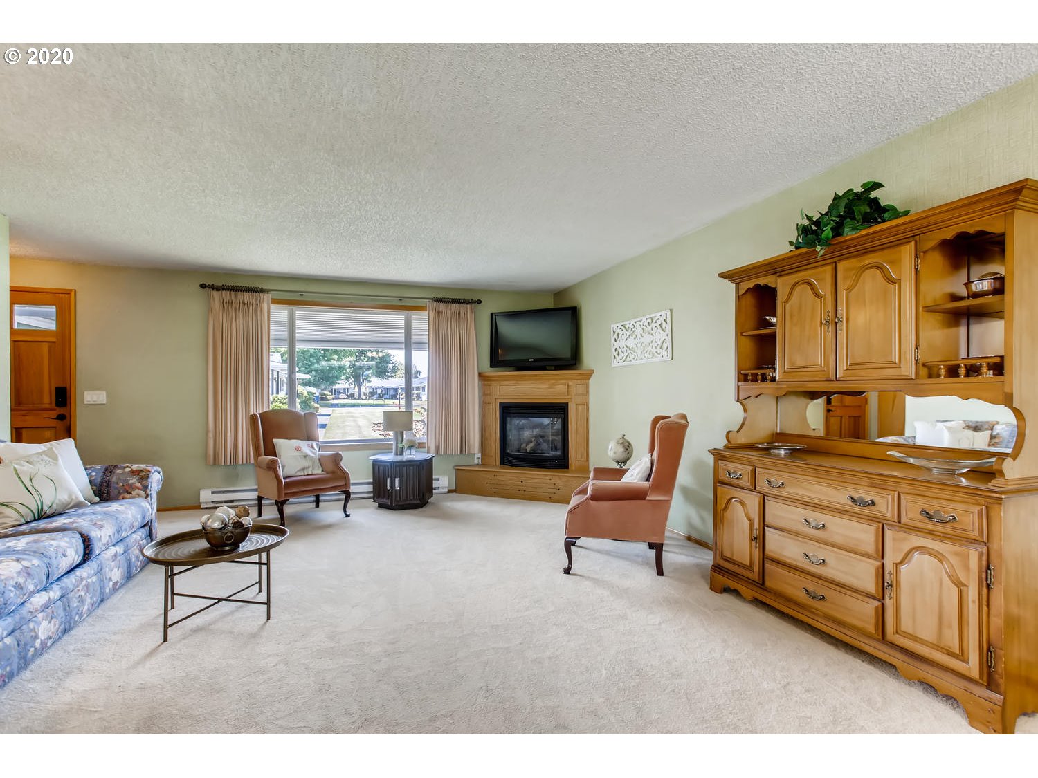 Photo #5: 20594581 Listing 