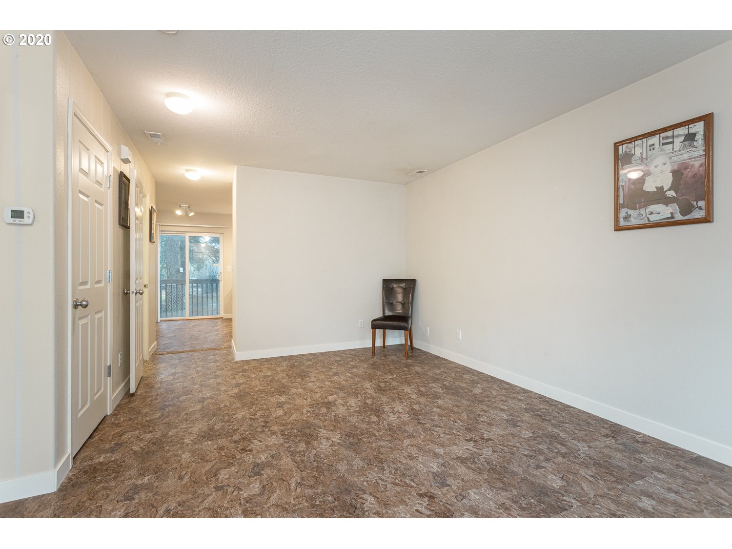 Photo #3: 20595792 Listing 