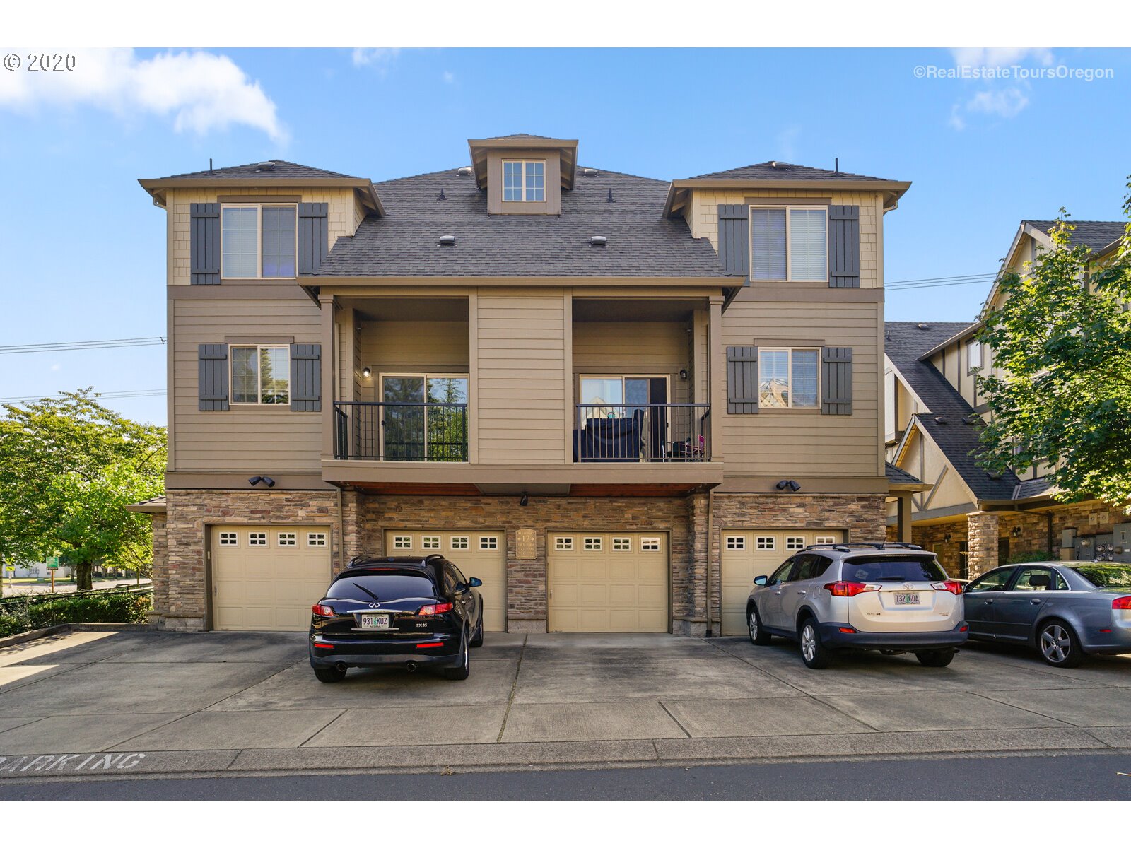 Photo #4: 20596843 Listing 