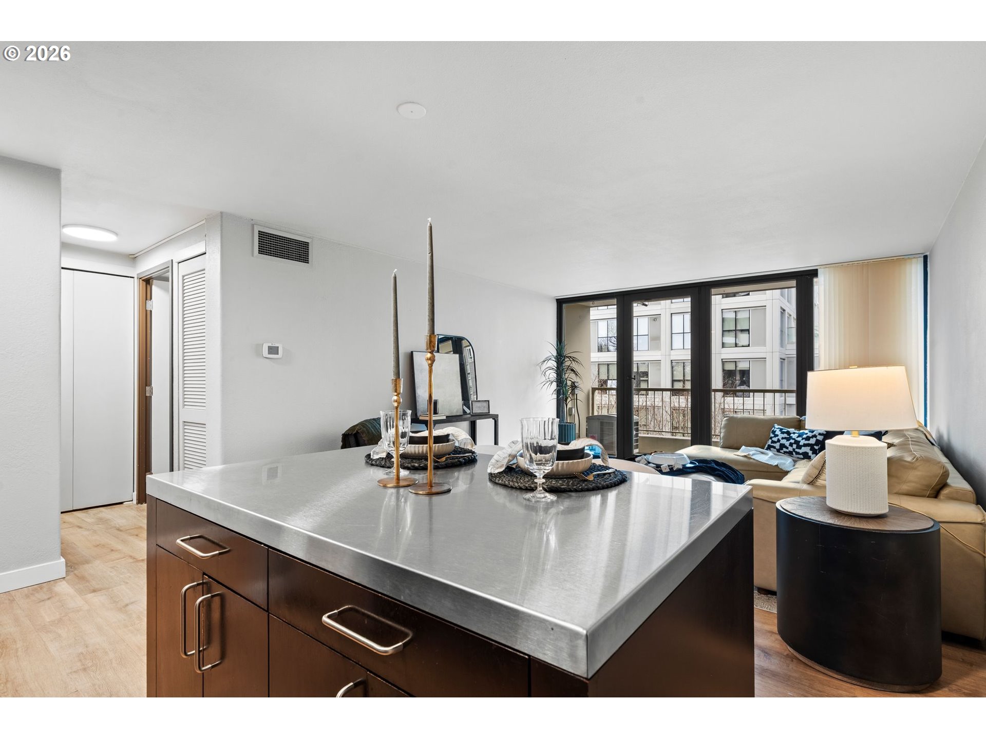 Photo #10: 205980598 Listing: Photo #10