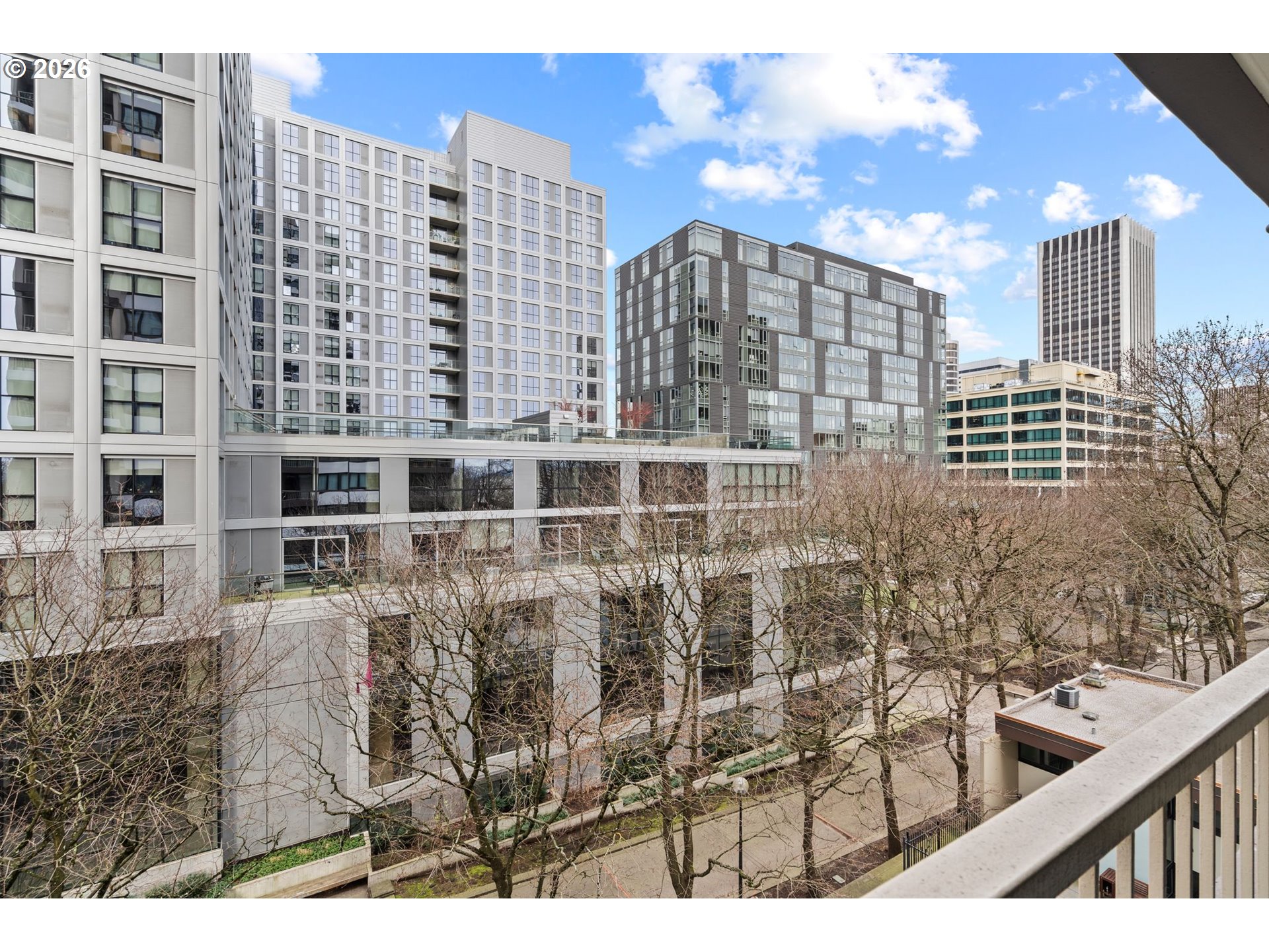 Photo #22: 205980598 Listing: Photo #22