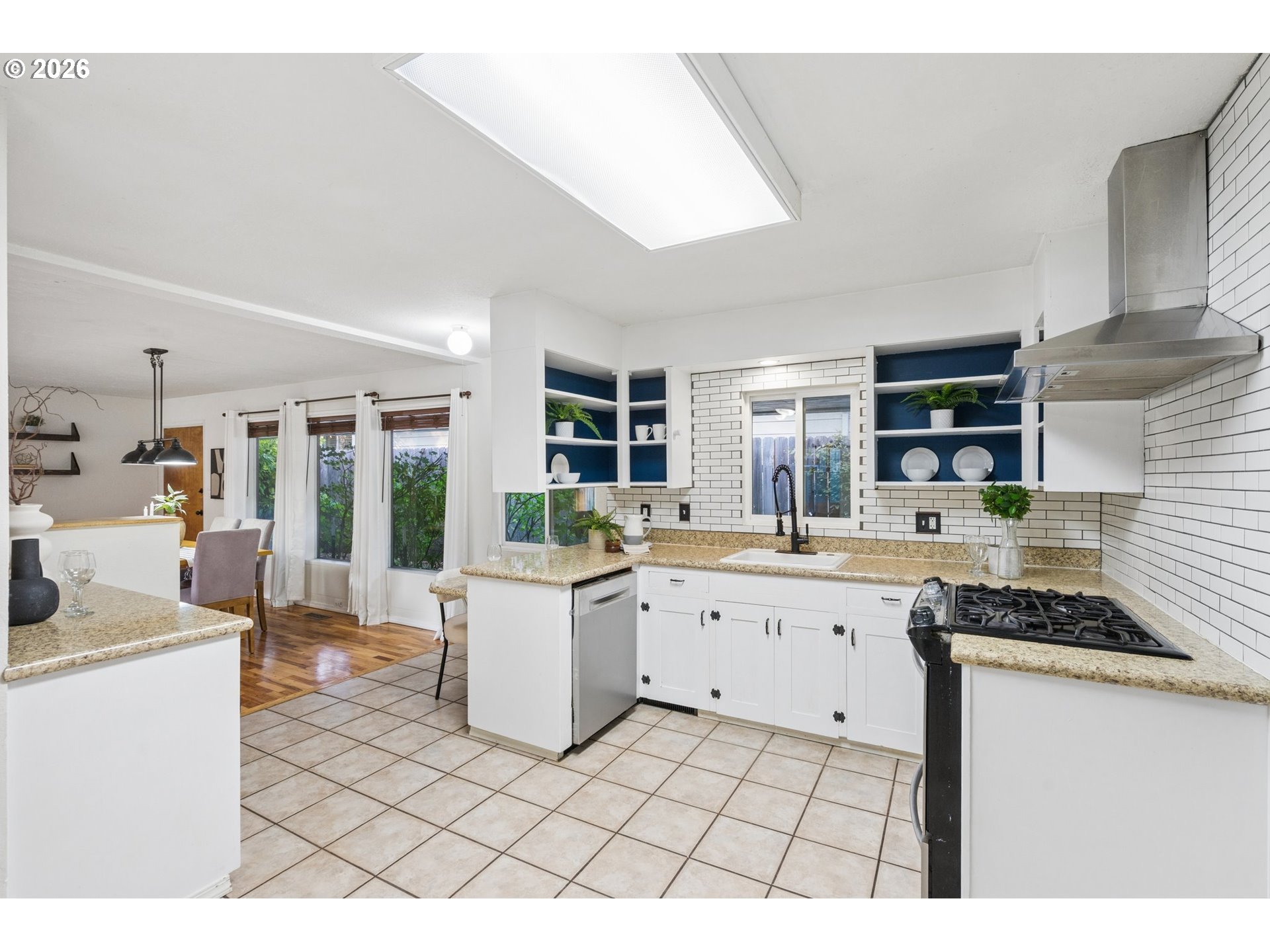 Property photo 13 of 48