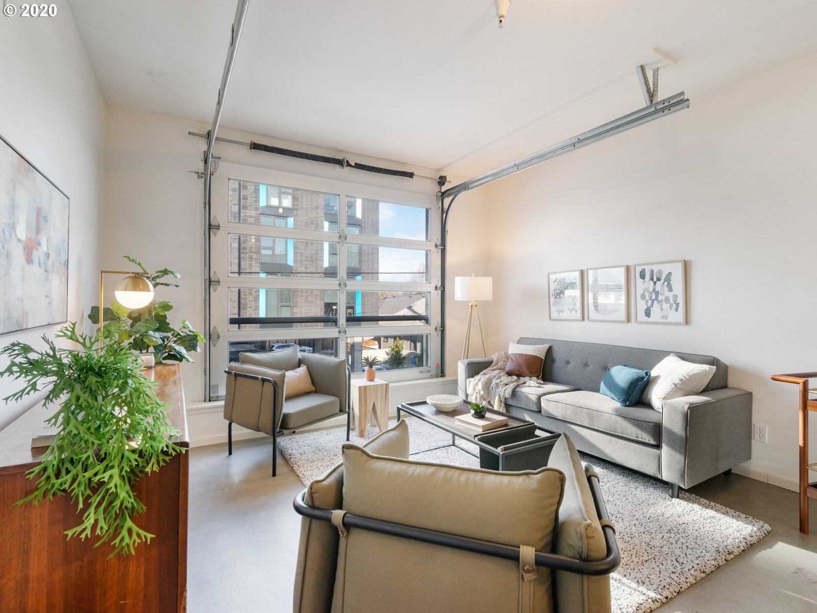 More Details about MLS # 20611247 : 16 NE SHAVER ST 203