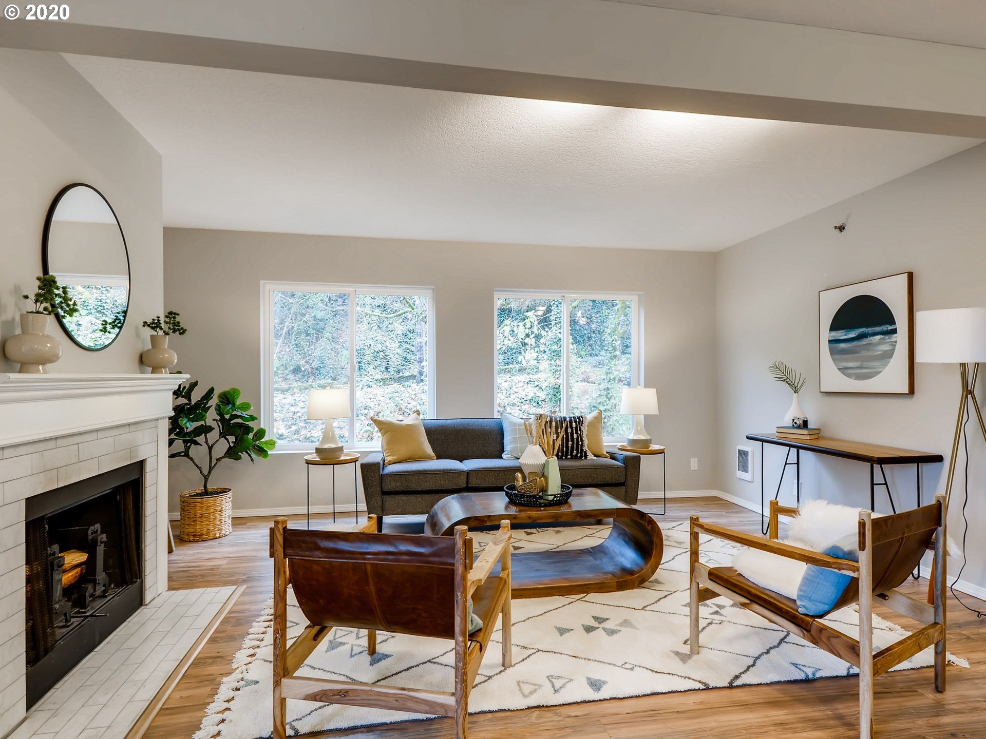 Photo #5: 20611425 Listing 