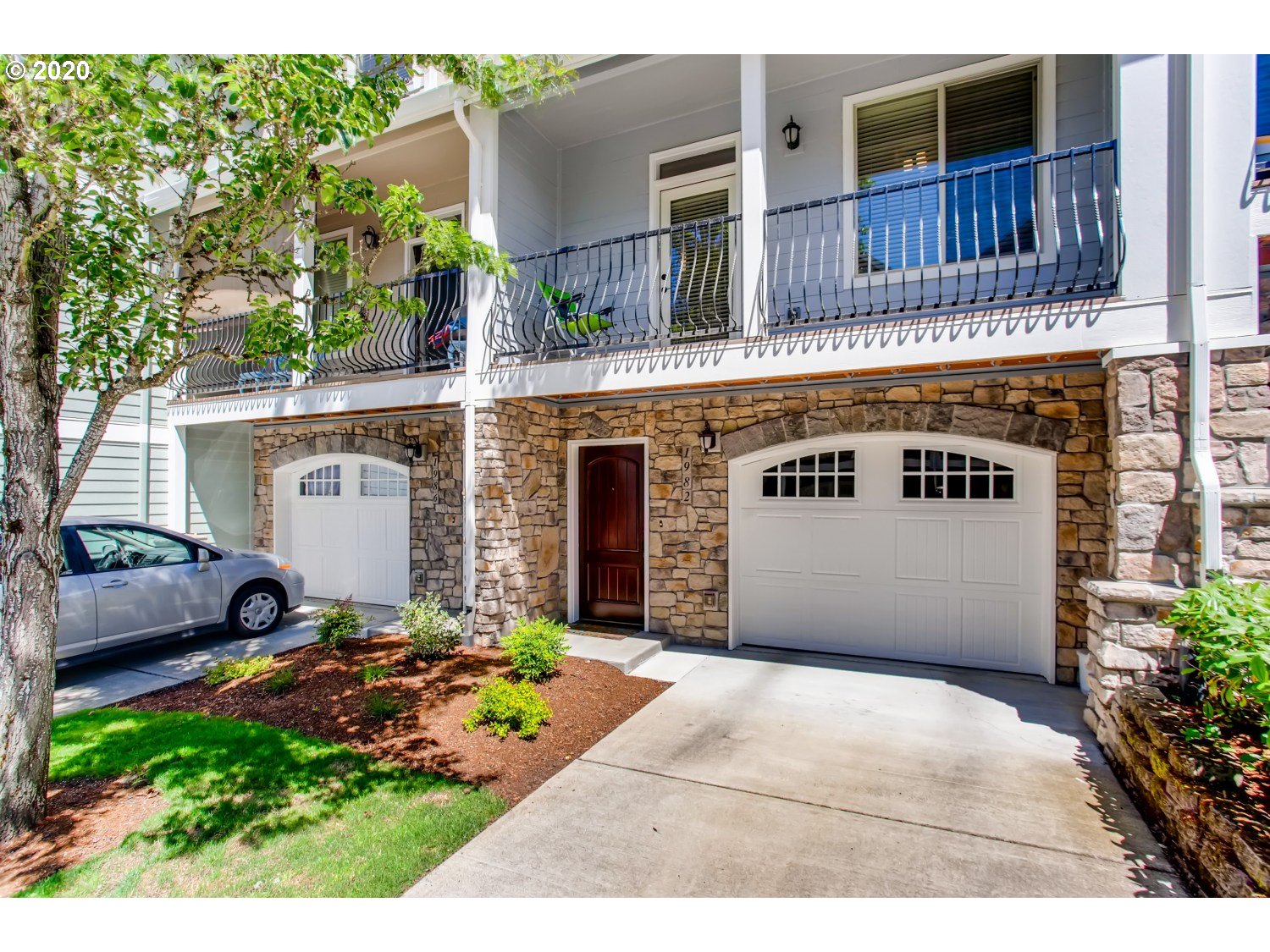 Photo #3: 20621636 Listing 