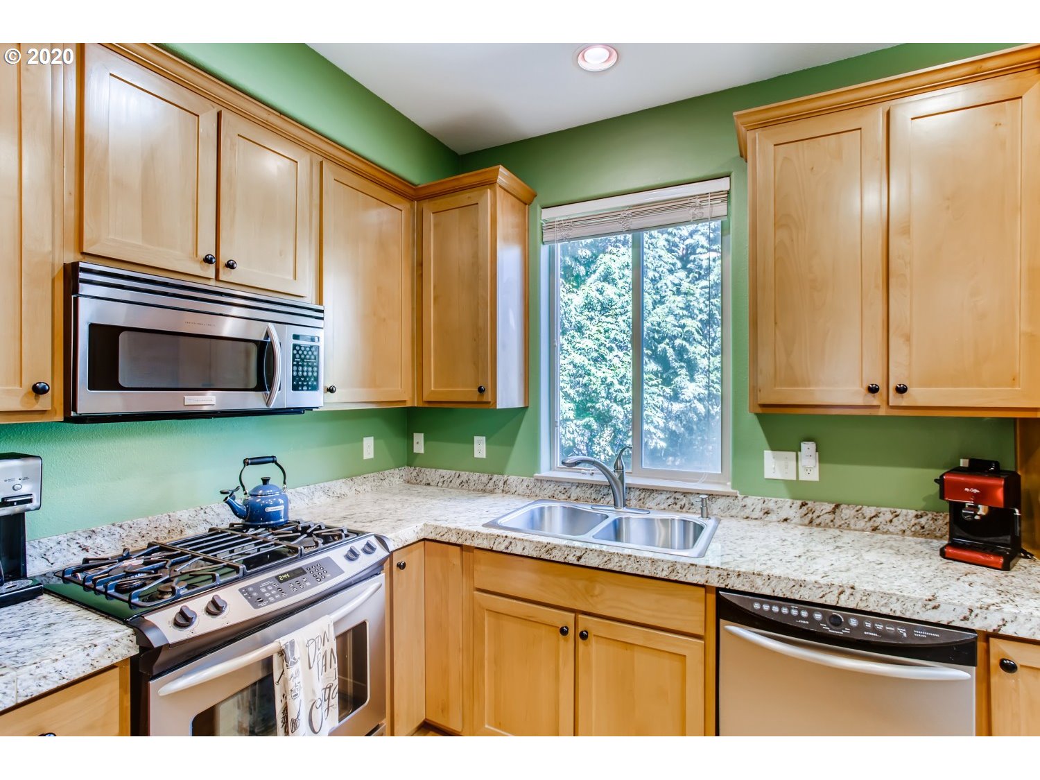 Photo #5: 20621636 Listing 