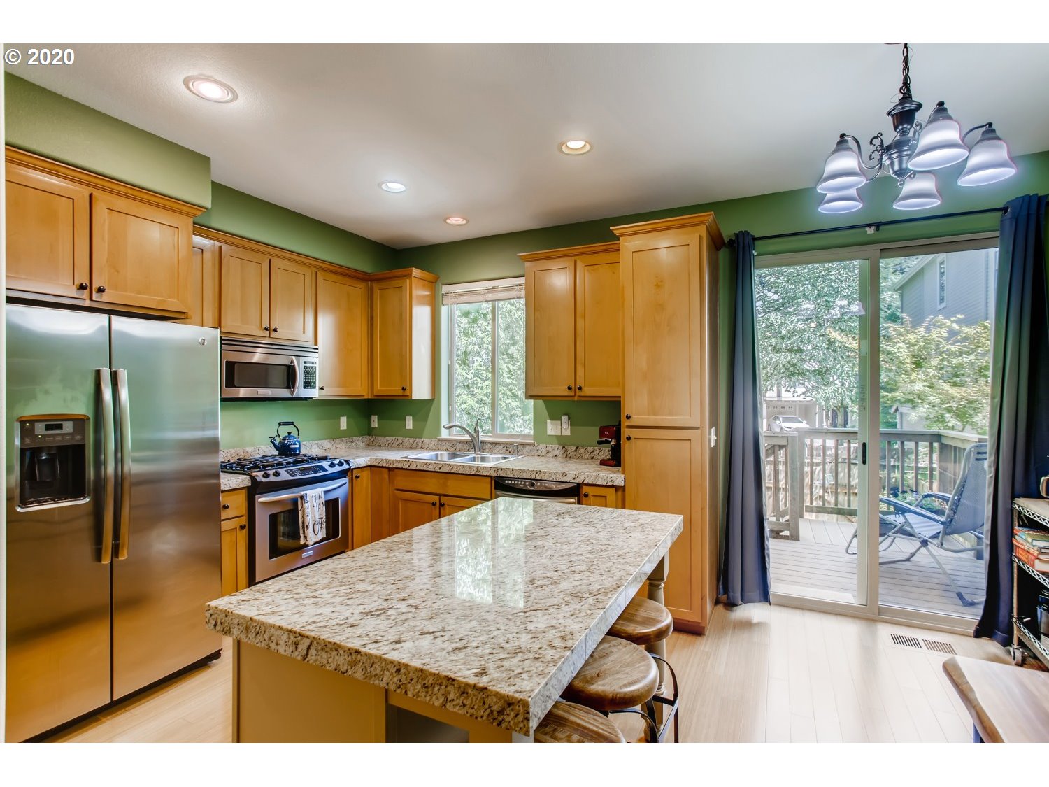 Photo #6: 20621636 Listing 