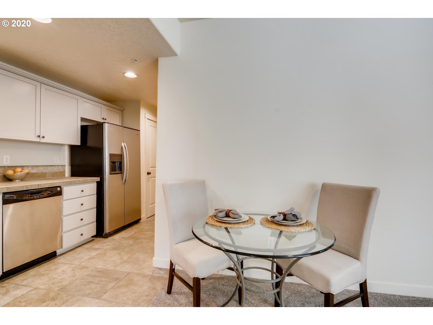 Photo #6: 20622871 Listing 