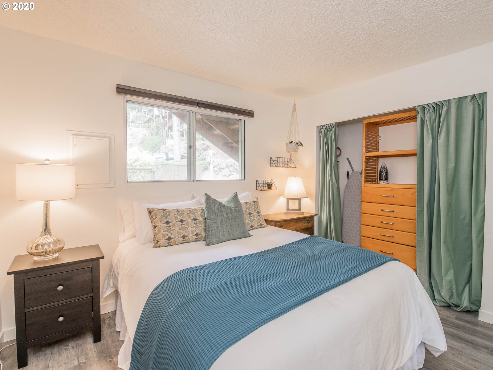 Photo #3: 20624833 Listing 