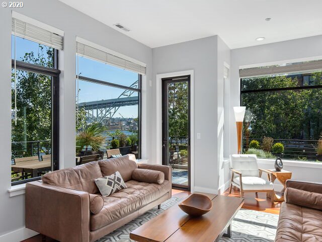 Photo #6: 20629163 Listing 