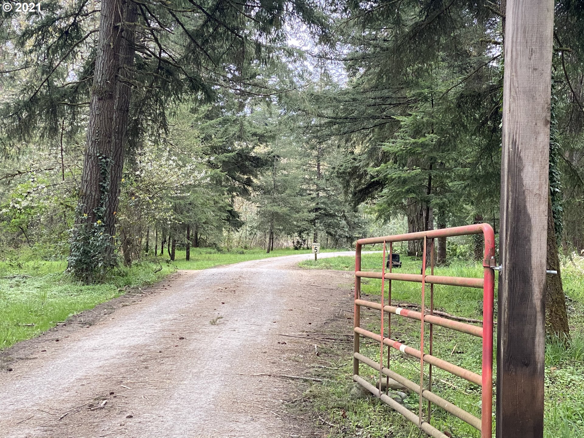 18300 BRYANT RD, Lake Oswego, OR, 97034