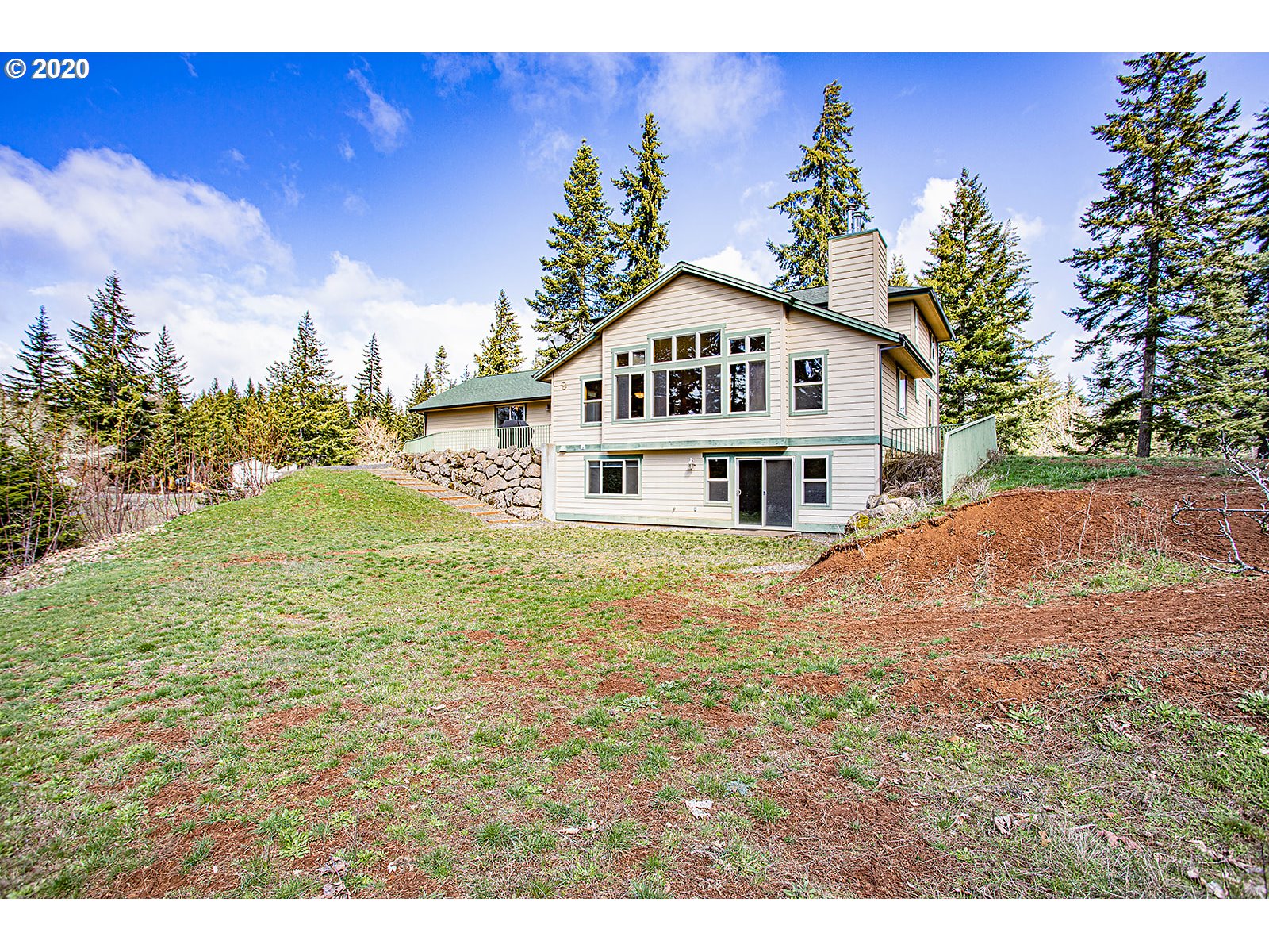 Hood River Real Estate Don Nunamaker, Realtors Homes For Sale 821