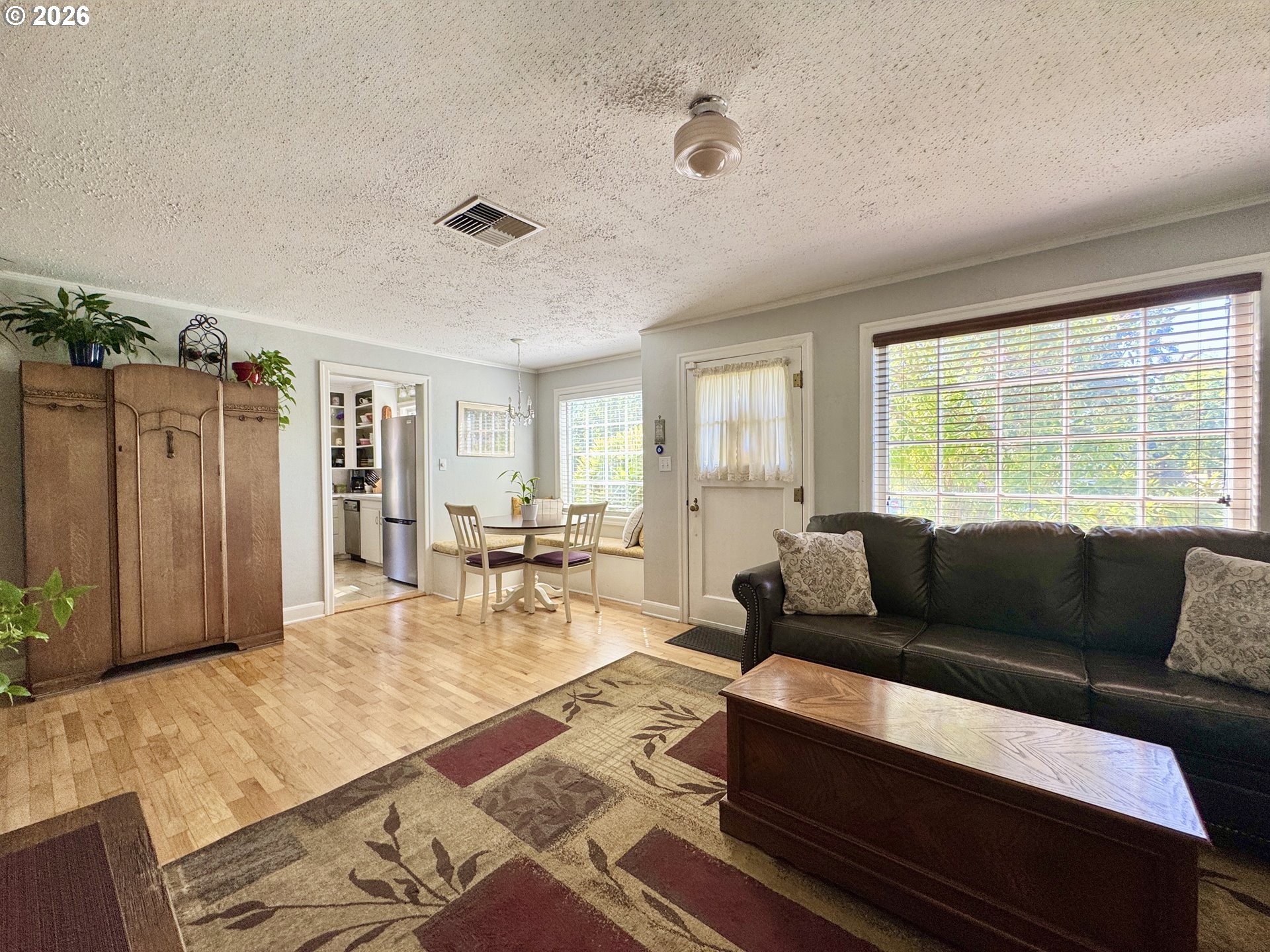 Property photo 11 of 48