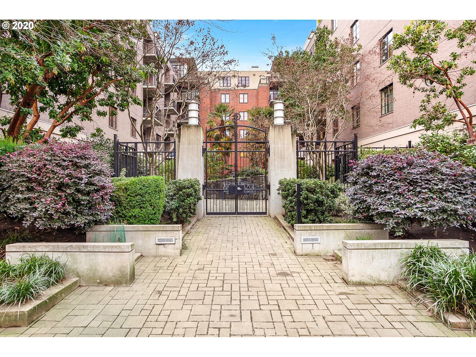Photo #4: 20640355 Listing 