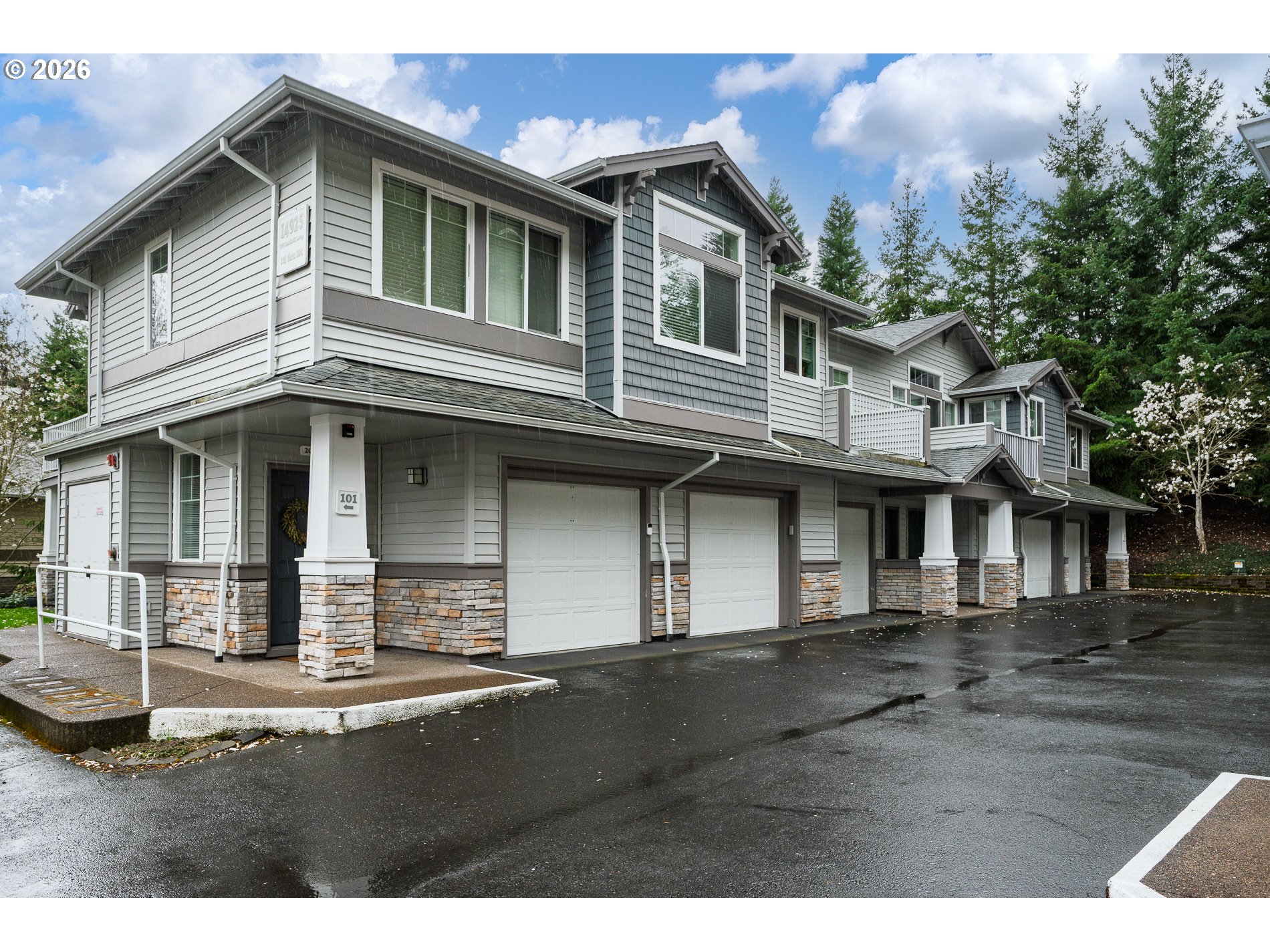 Photo #11: 206432324 Listing: Photo #11