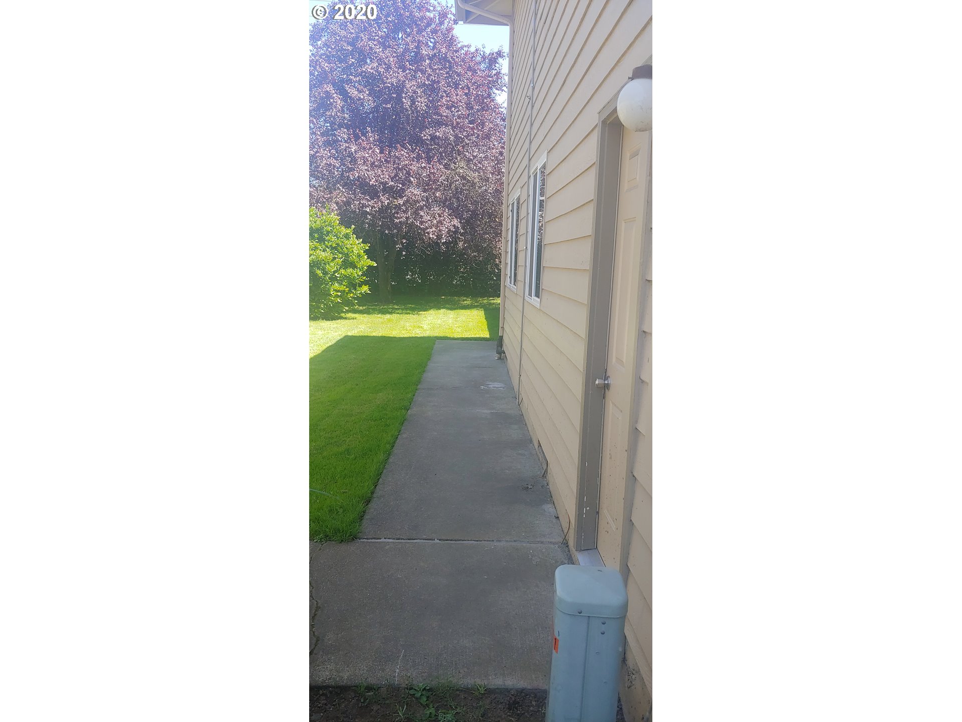 Photo #4: 20643563 Listing 