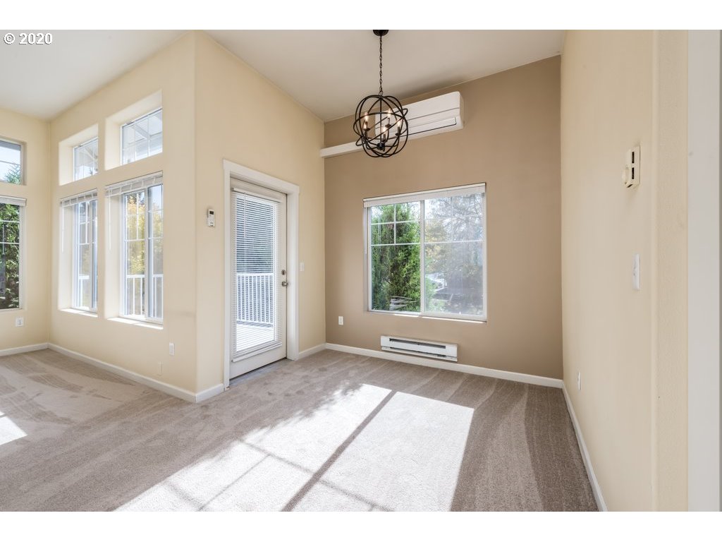 Photo #2: 20645645 Listing 