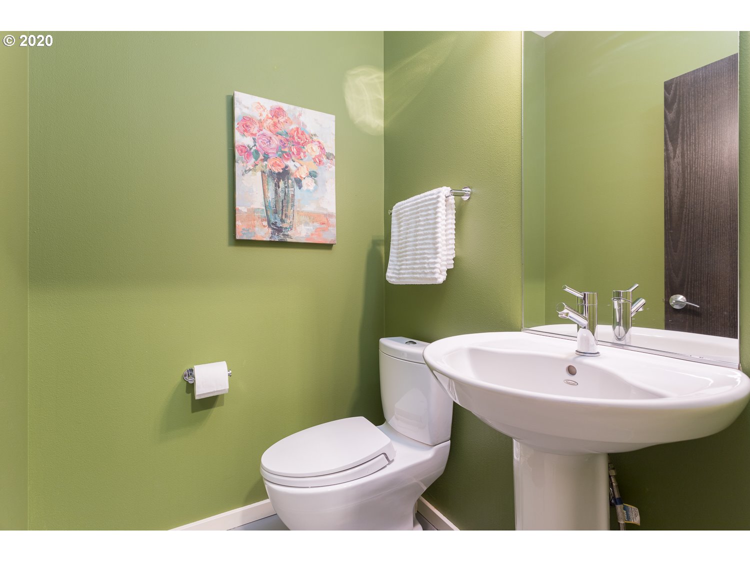 Photo #2: 20648829 Listing 