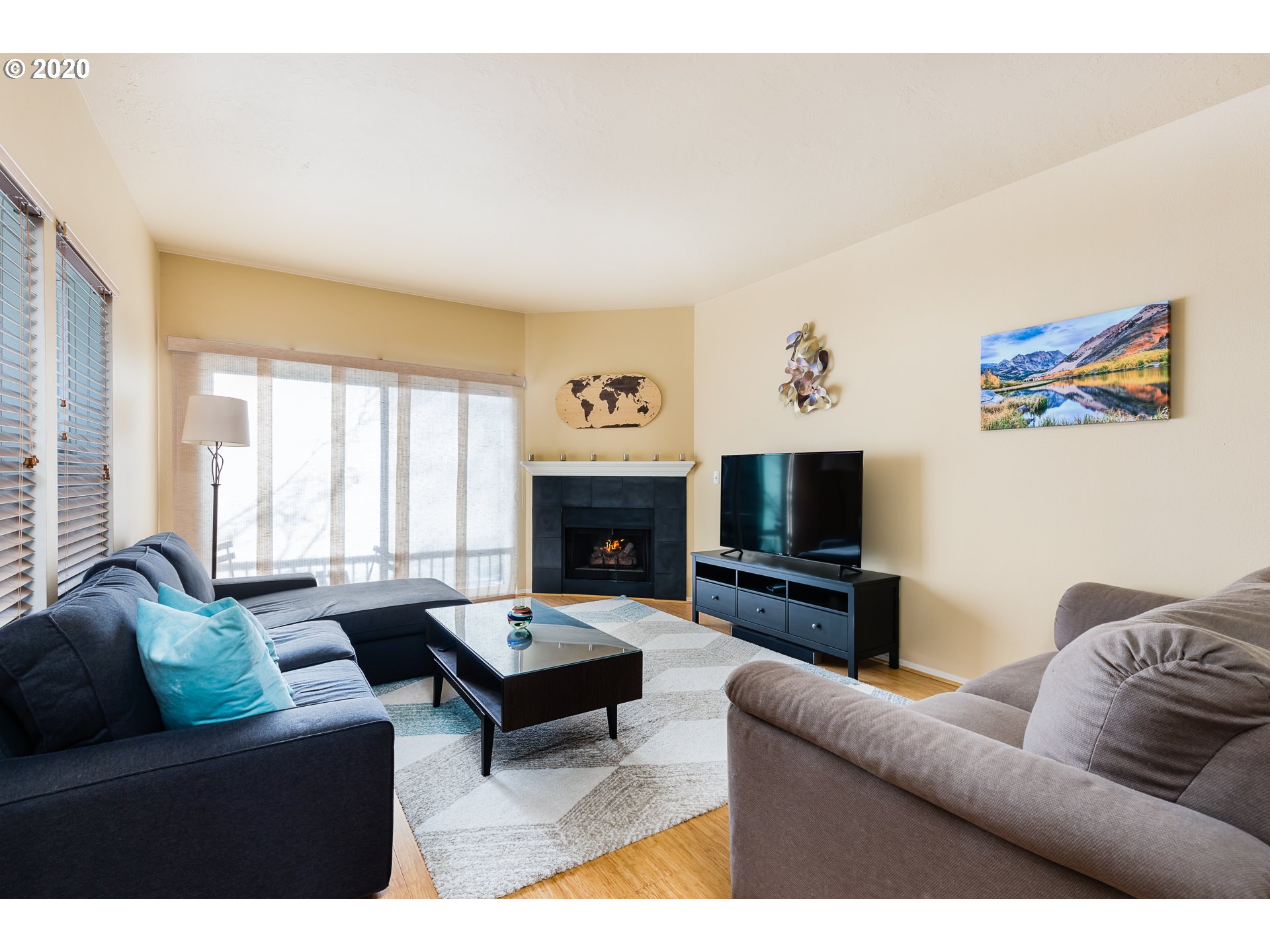 Photo #4: 20650684 Listing 