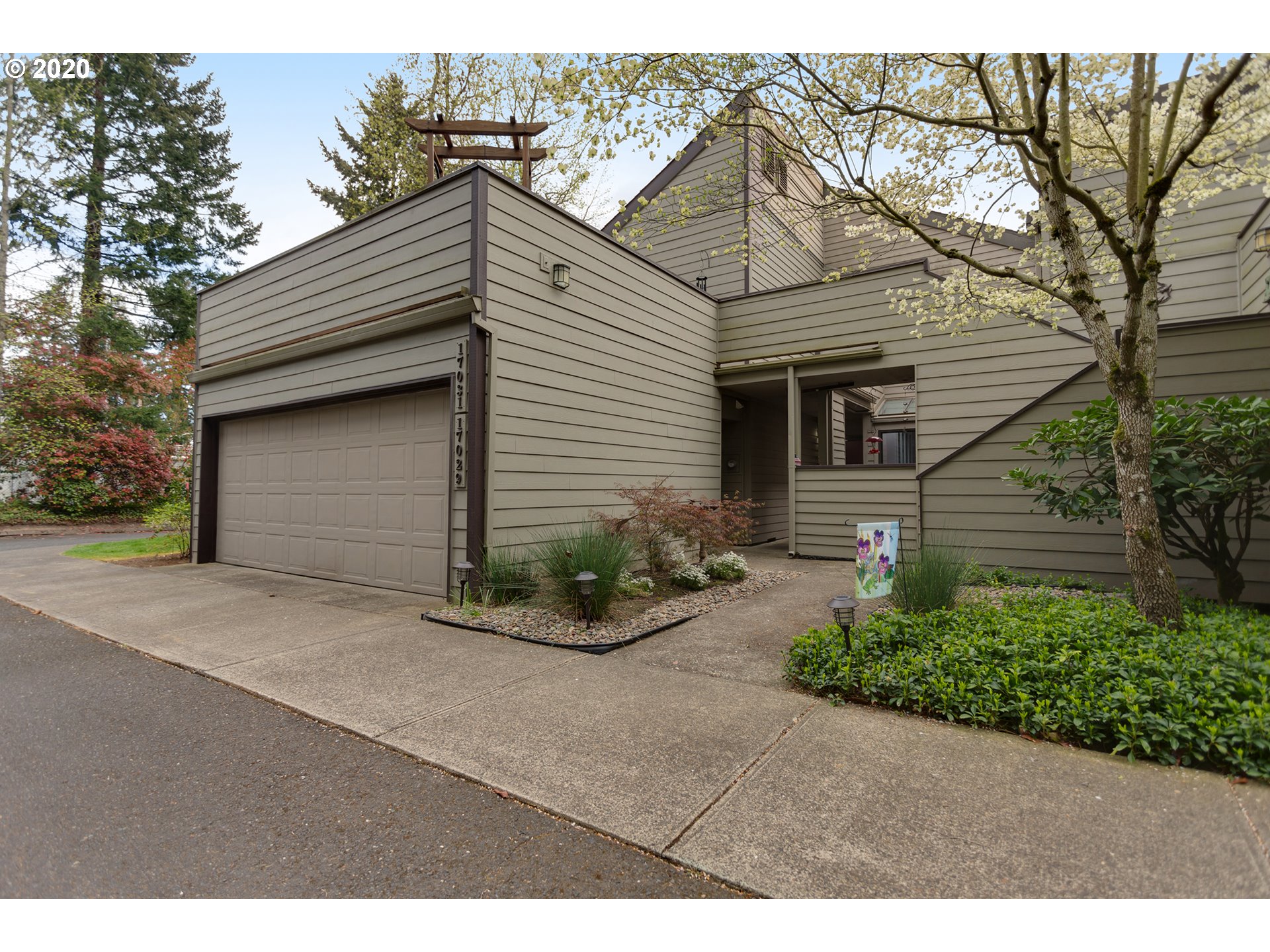 MLS: 20651102 Condo For Sale