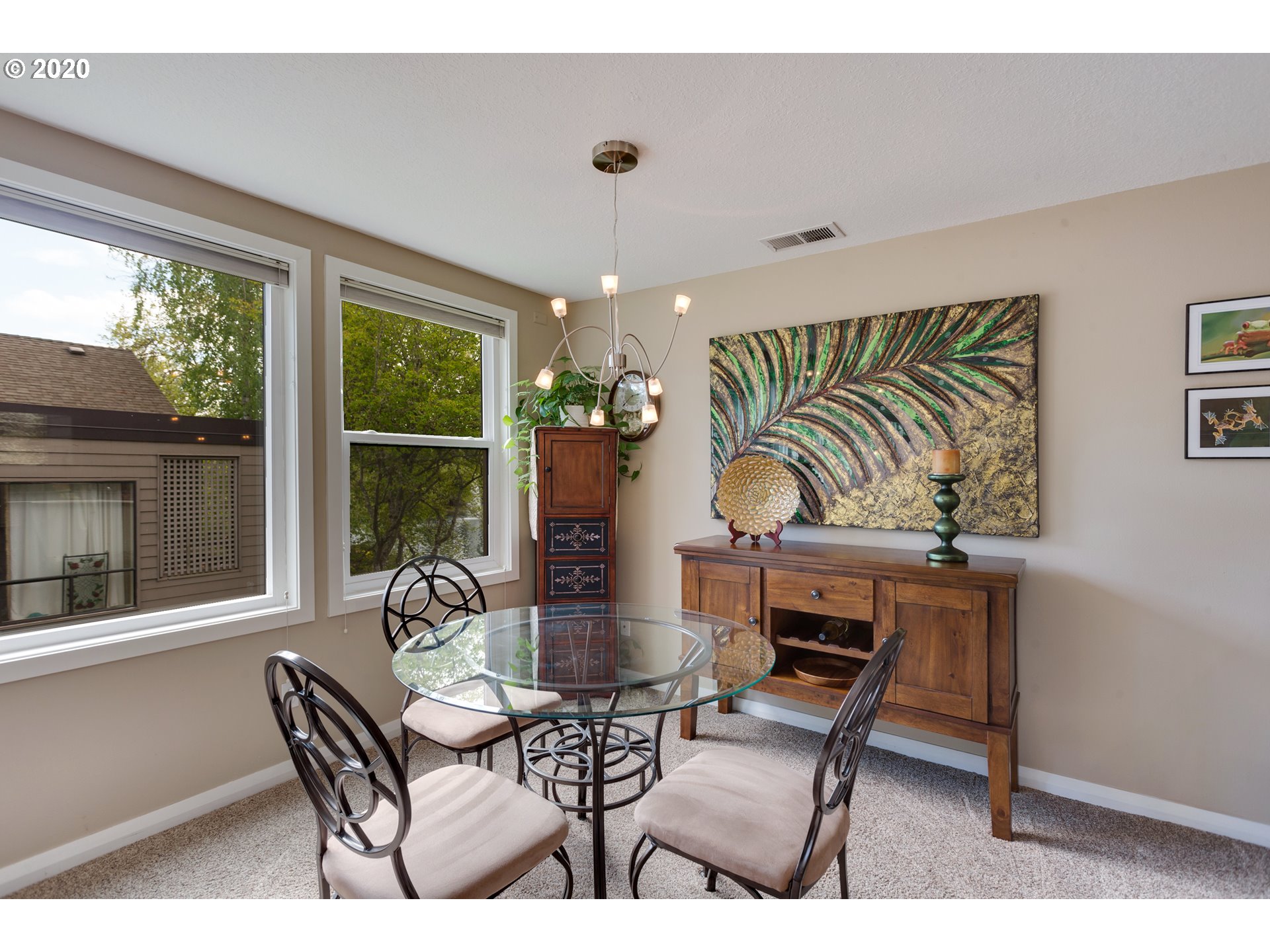 Photo #6: 20651102 Listing 