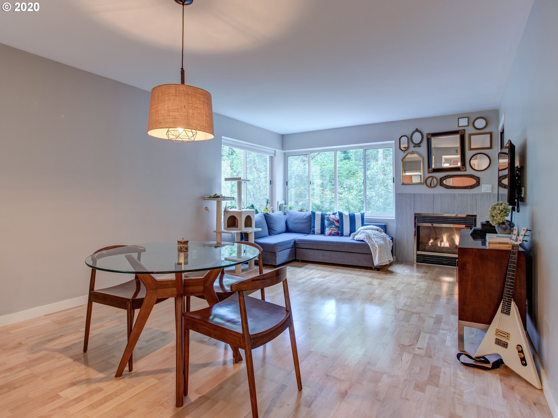Photo #3: 20653608 Listing 
