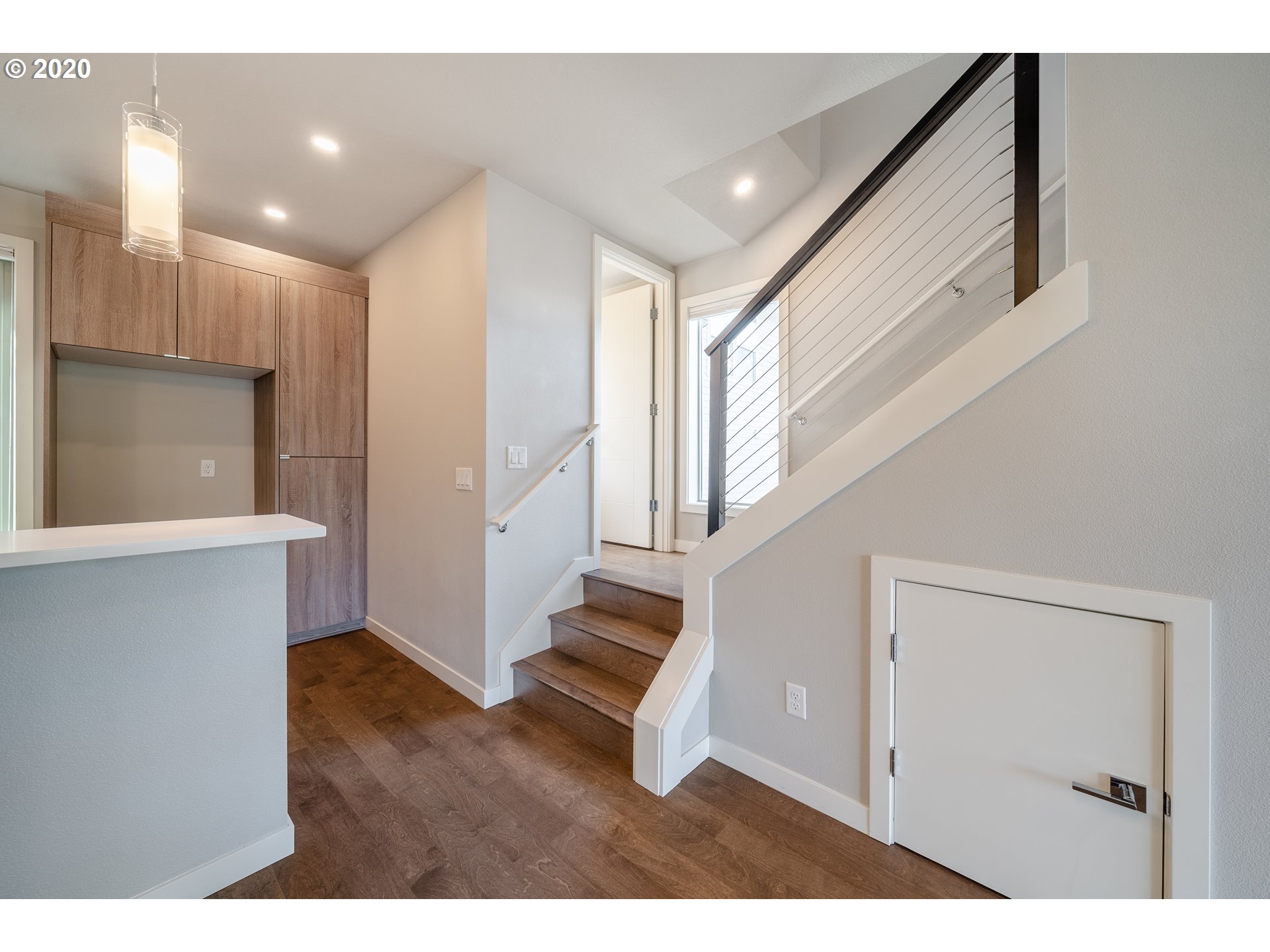 Photo #6: 20654936 Listing 