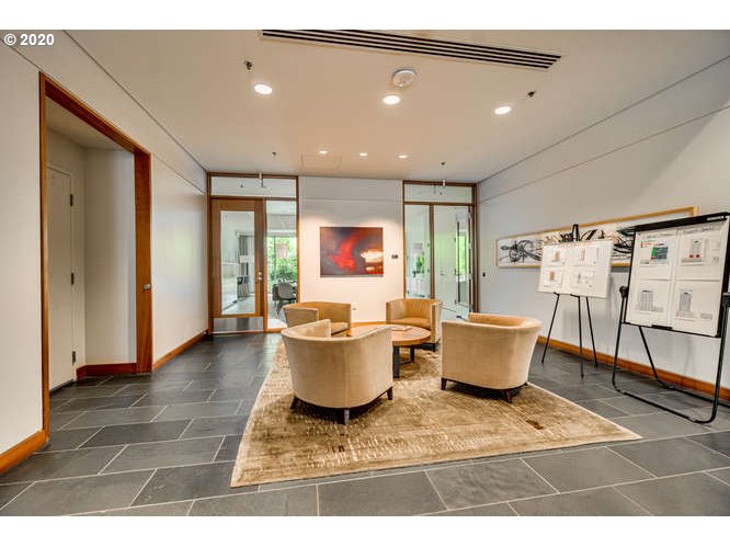 Photo #4: 20656820 Listing 