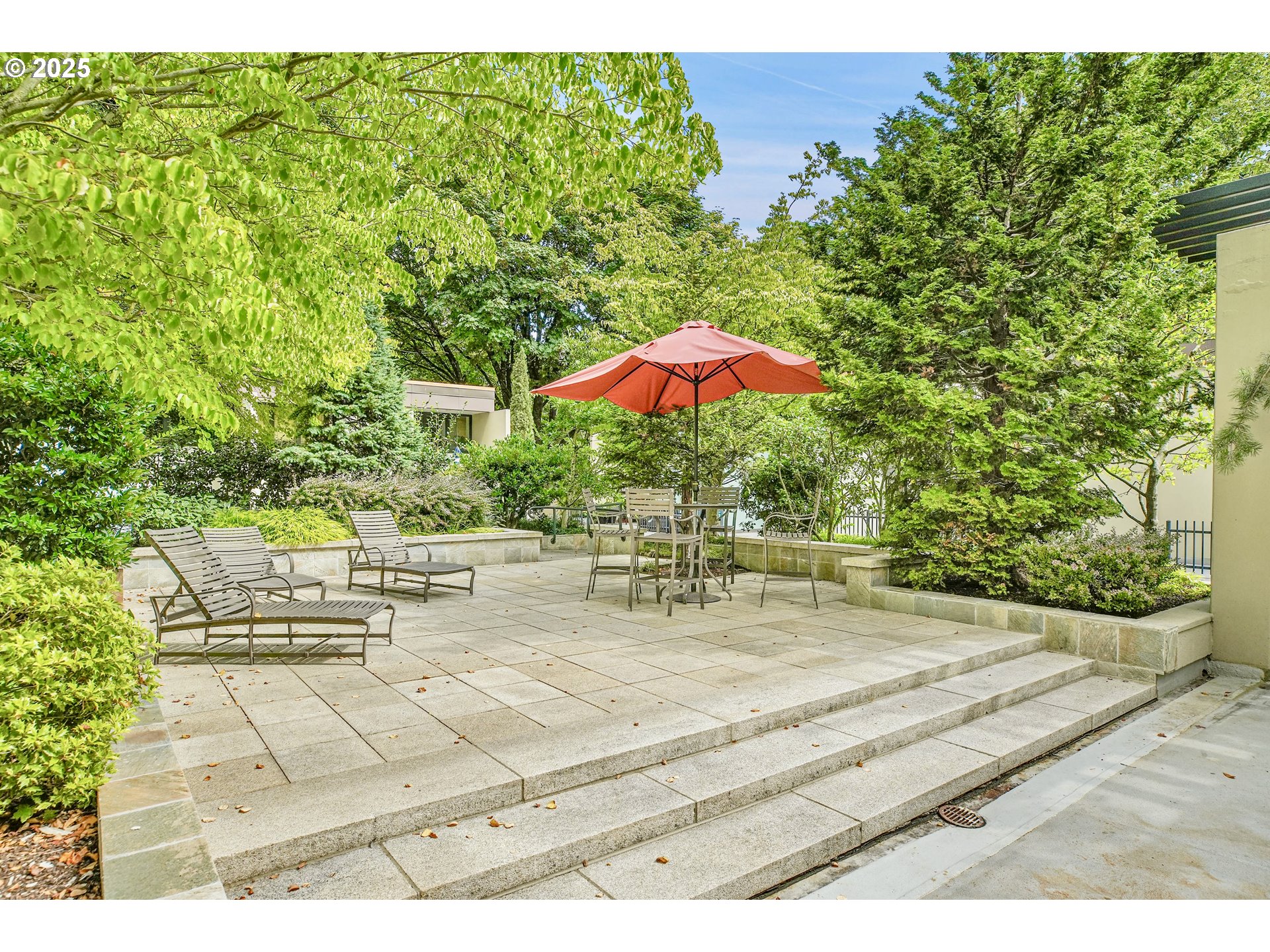 Photo #31: 206574105 Listing: Photo #31