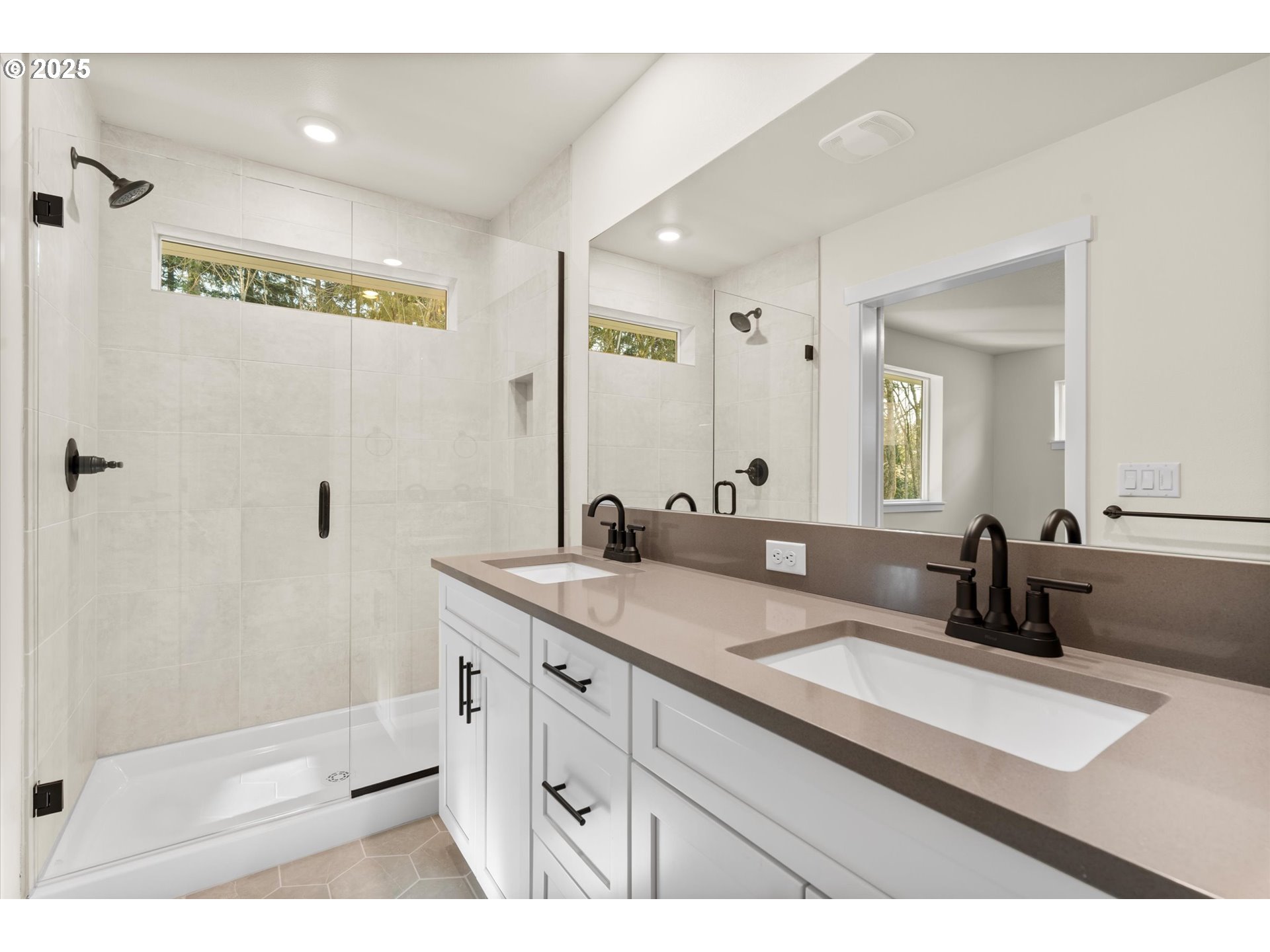 Photo #28: 206580674 Listing: Photo #28