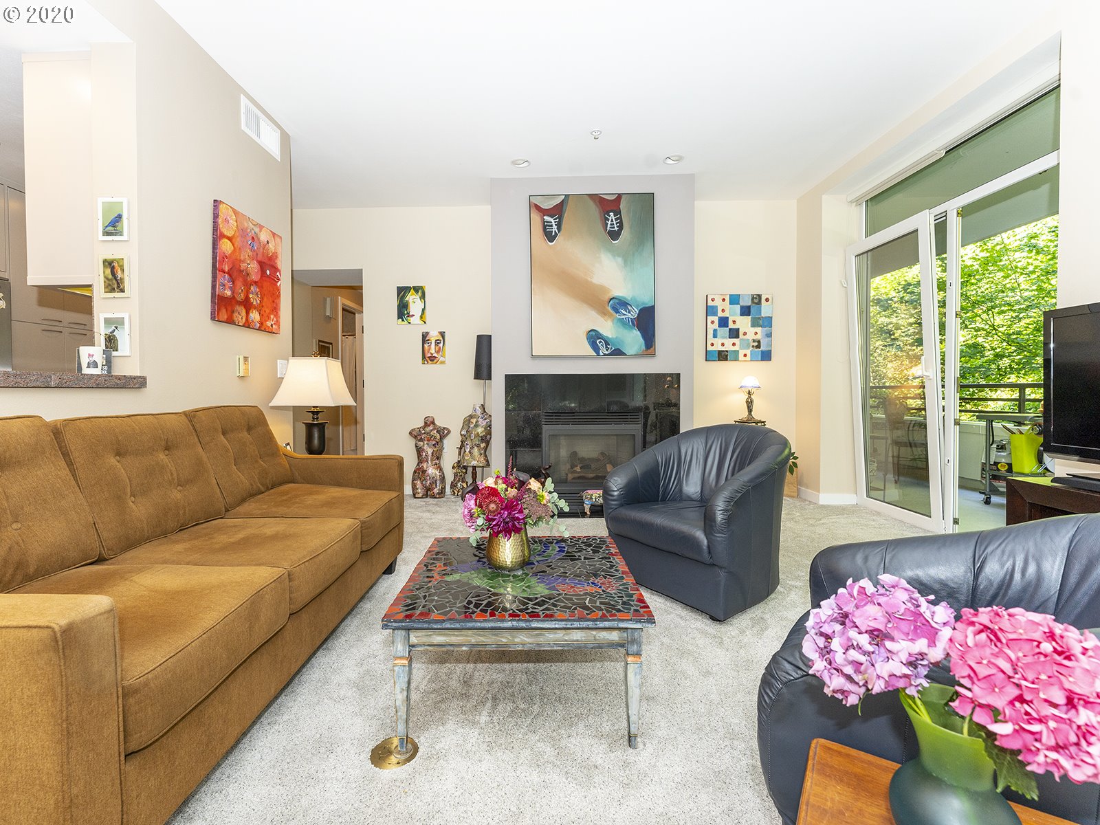 Photo #4: 20659228 Listing 