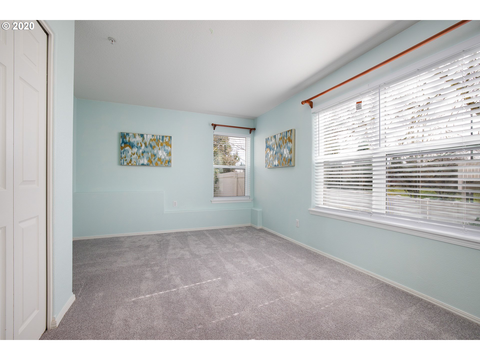 Photo #5: 20660310 Listing 