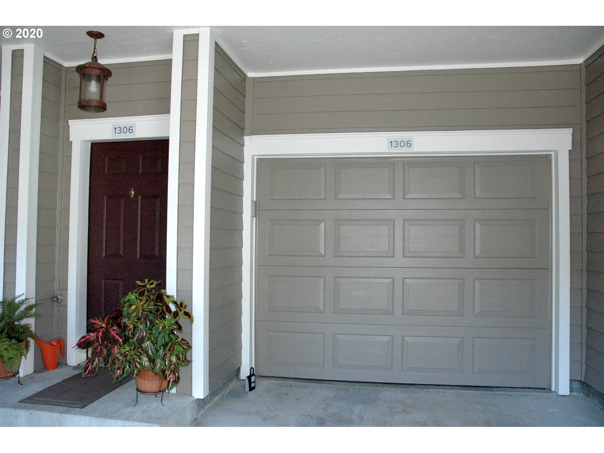 Photo #2: 20661526 Listing 