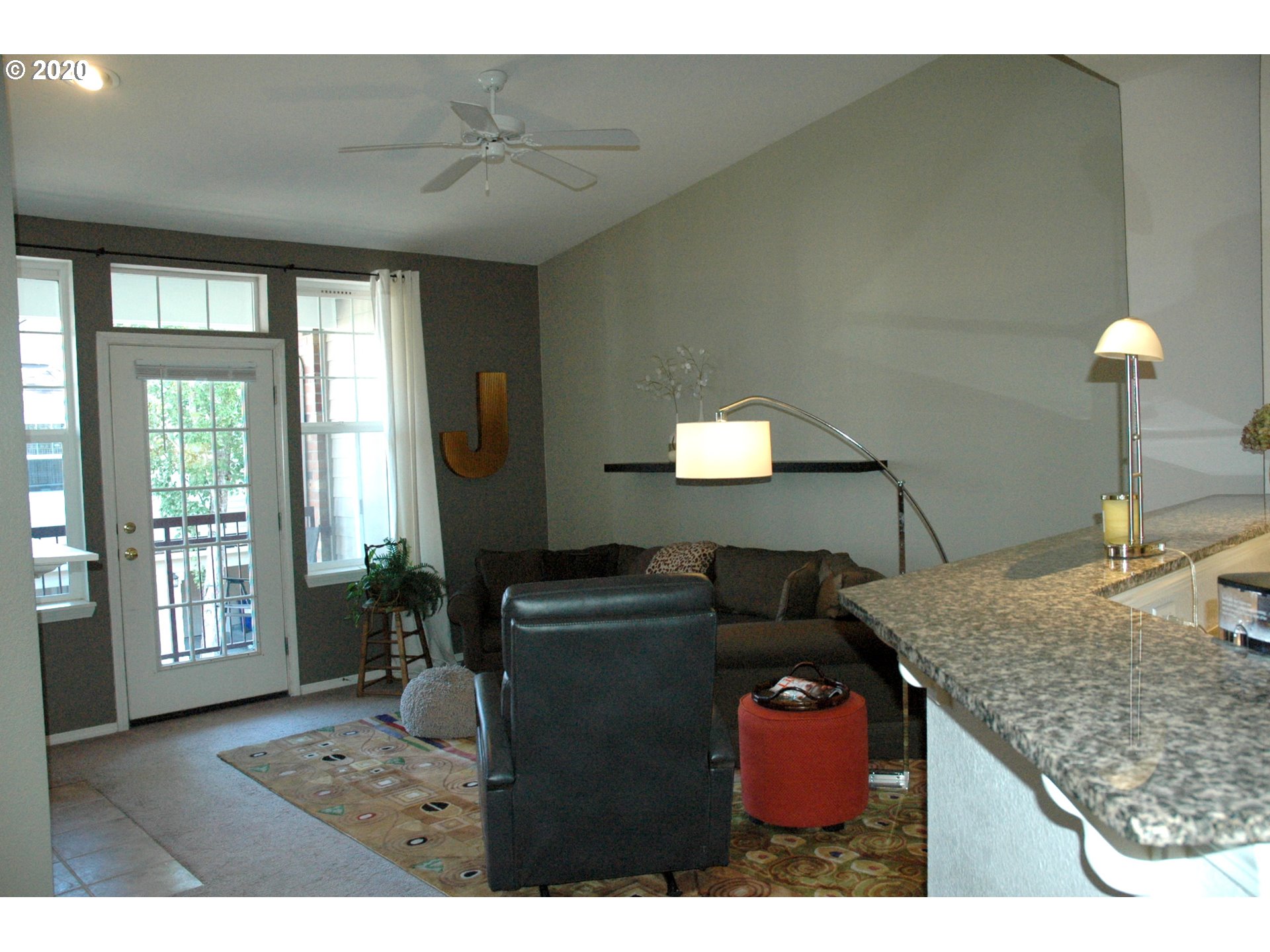 Photo #5: 20661526 Listing 