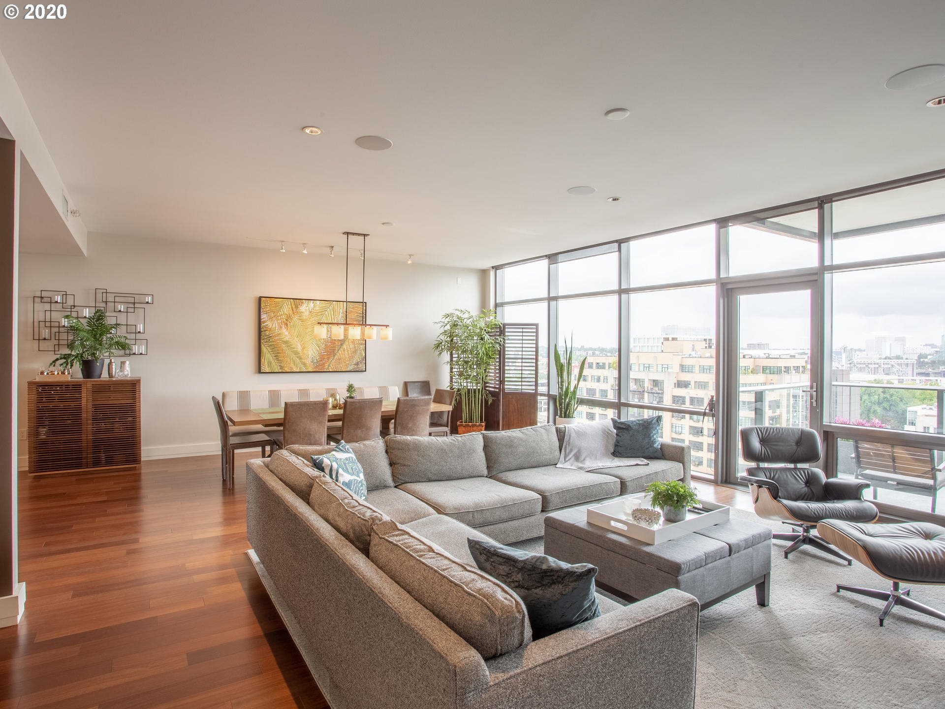 Photo #4: 20664522 Listing 