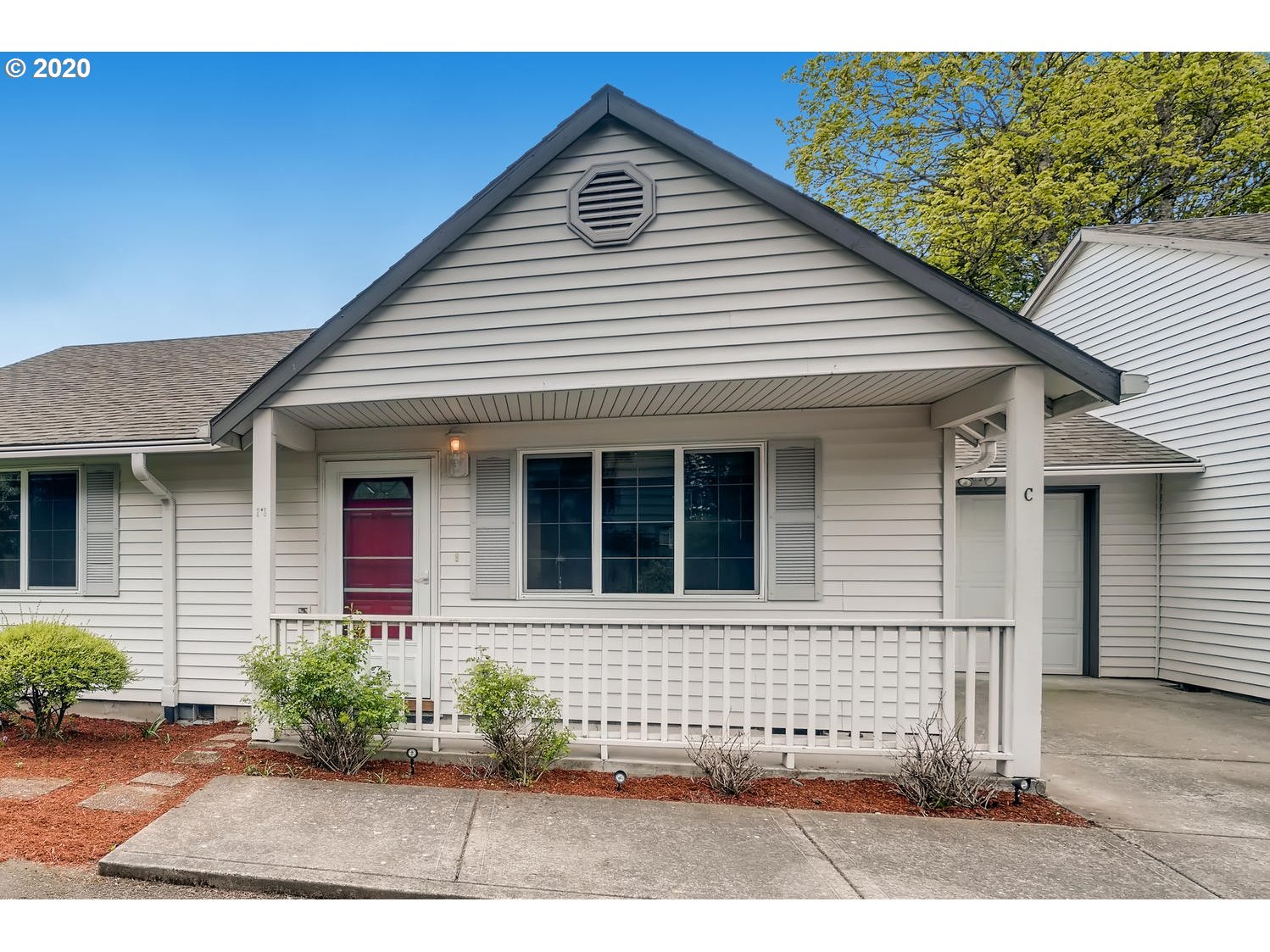 Photo #2: 20670557 Listing 