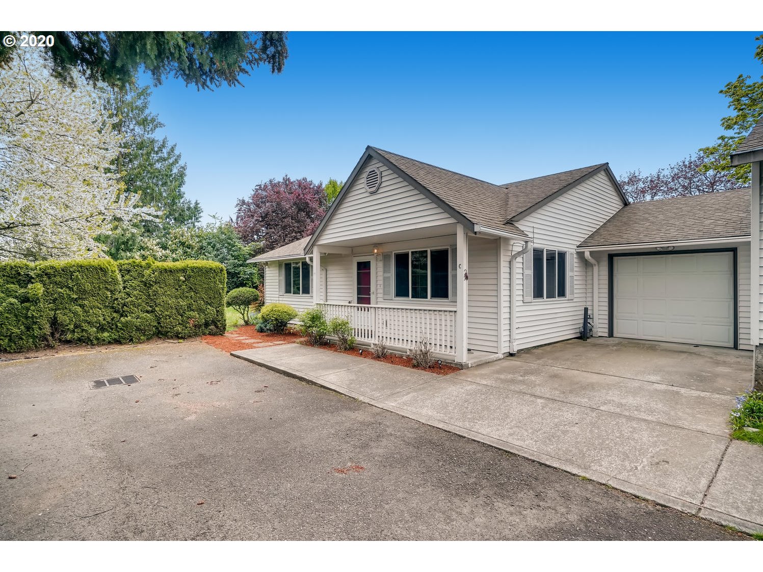Photo #4: 20670557 Listing 