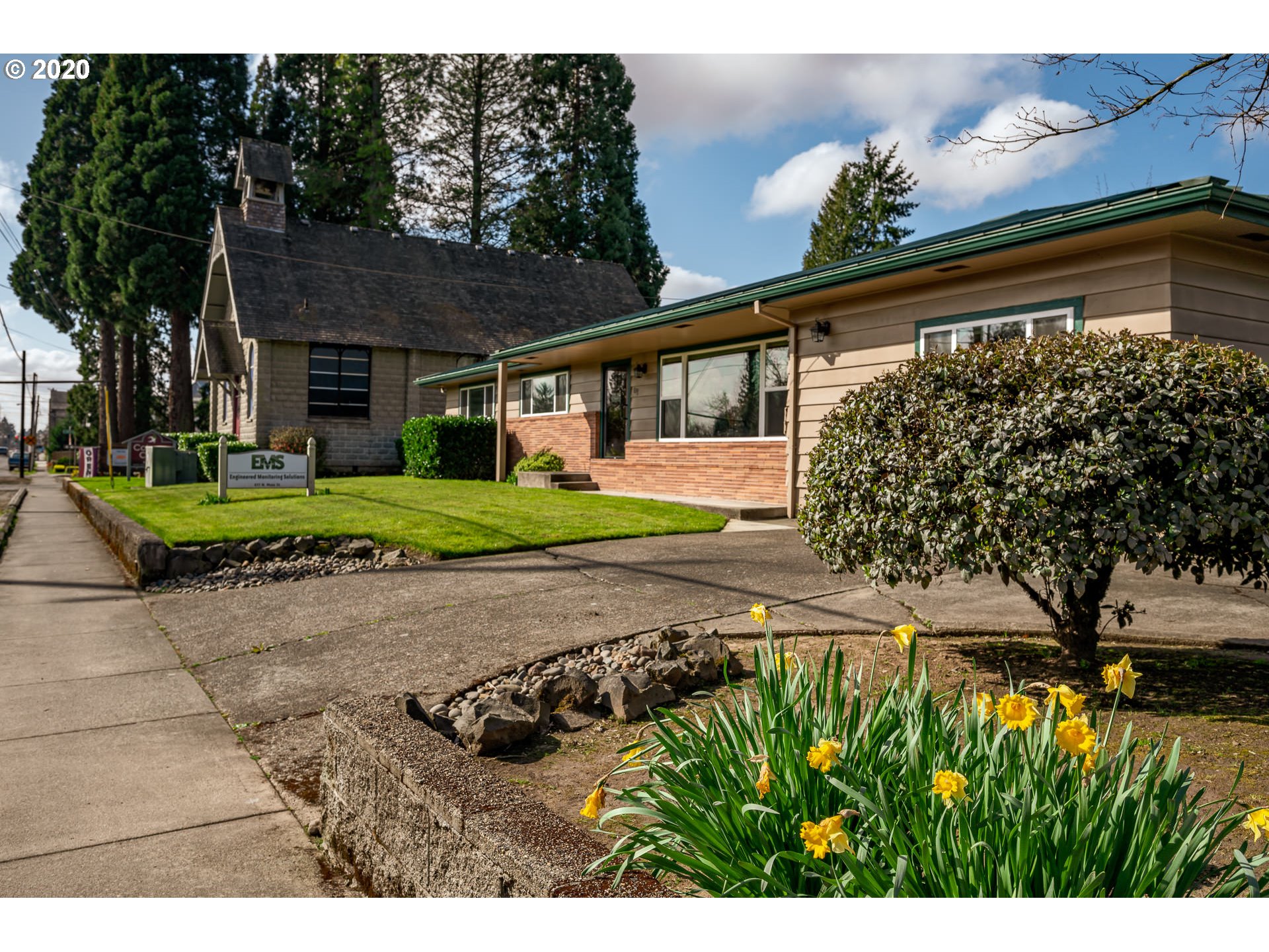 617 N Main St , Newberg, OR 97132 MLS20671893 For Sale 615,000Bella