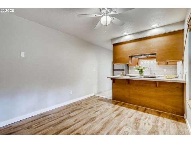 Photo #5: 20672414 Listing 
