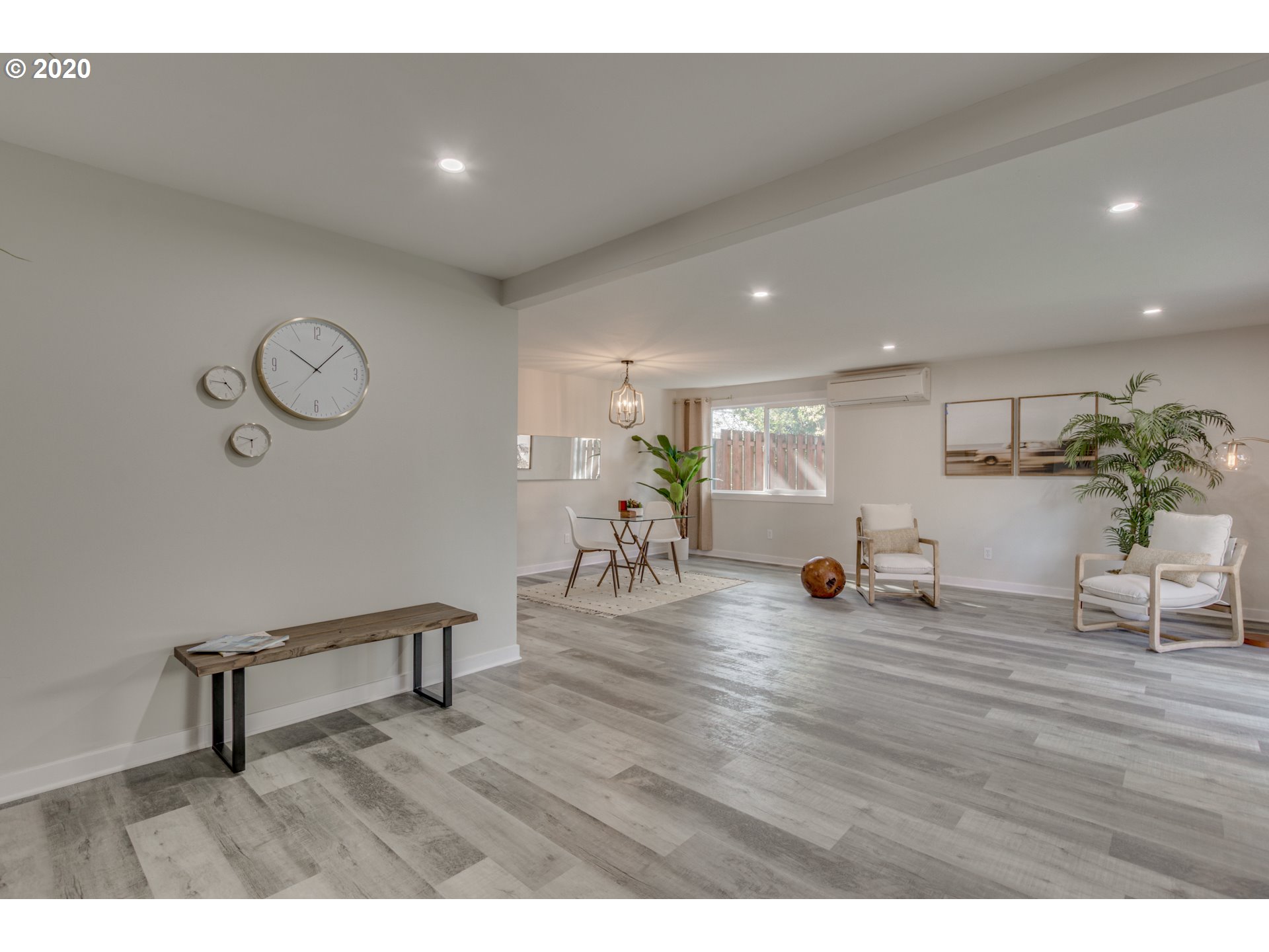 Photo #5: 20678115 Listing 