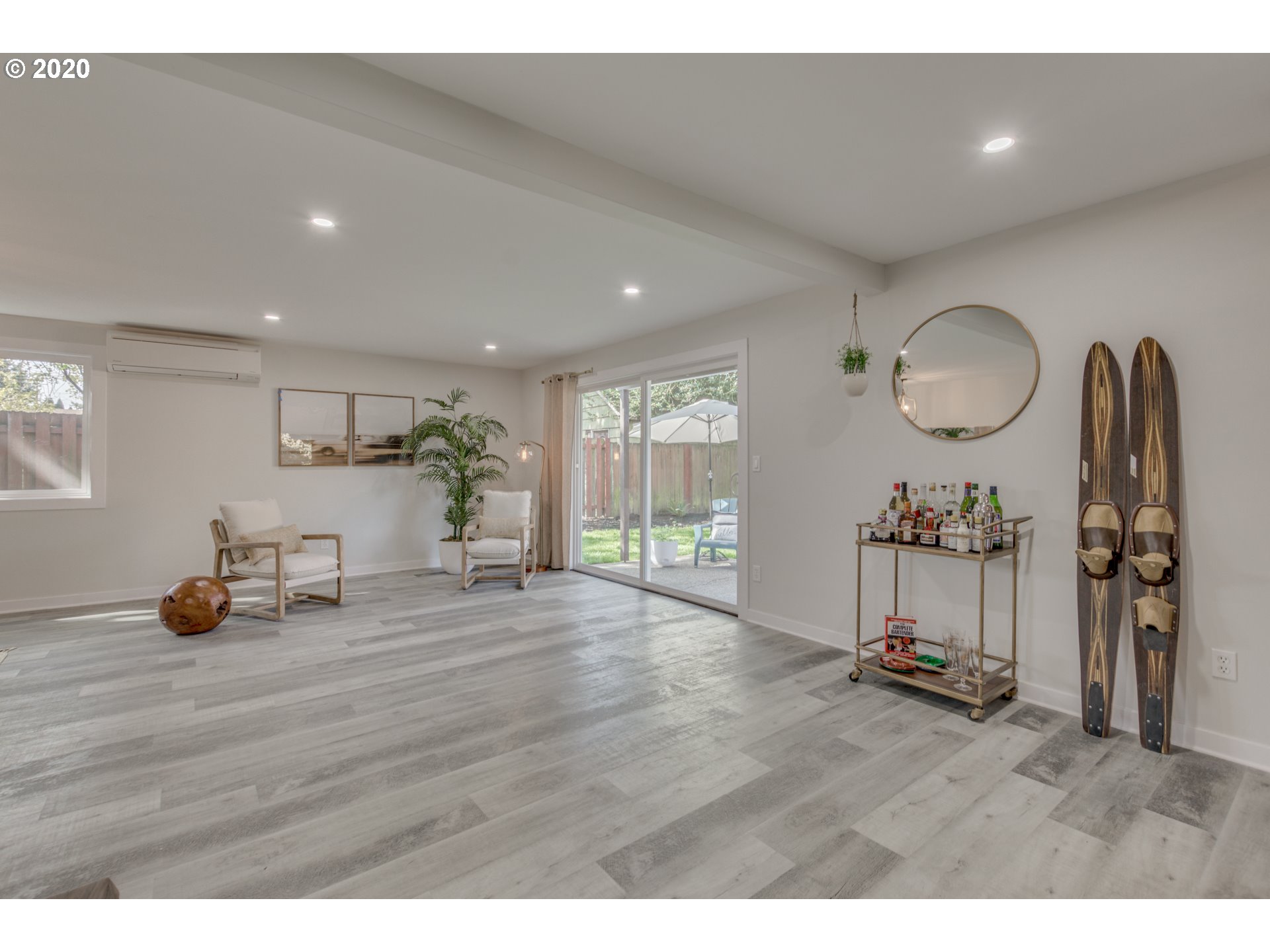 Photo #6: 20678115 Listing 